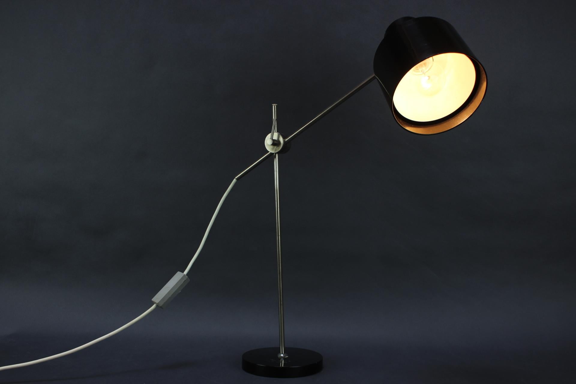 Adjustable Black Bakelite Industrial Table Lamp / Czechoslovakia, 1970s For Sale 3