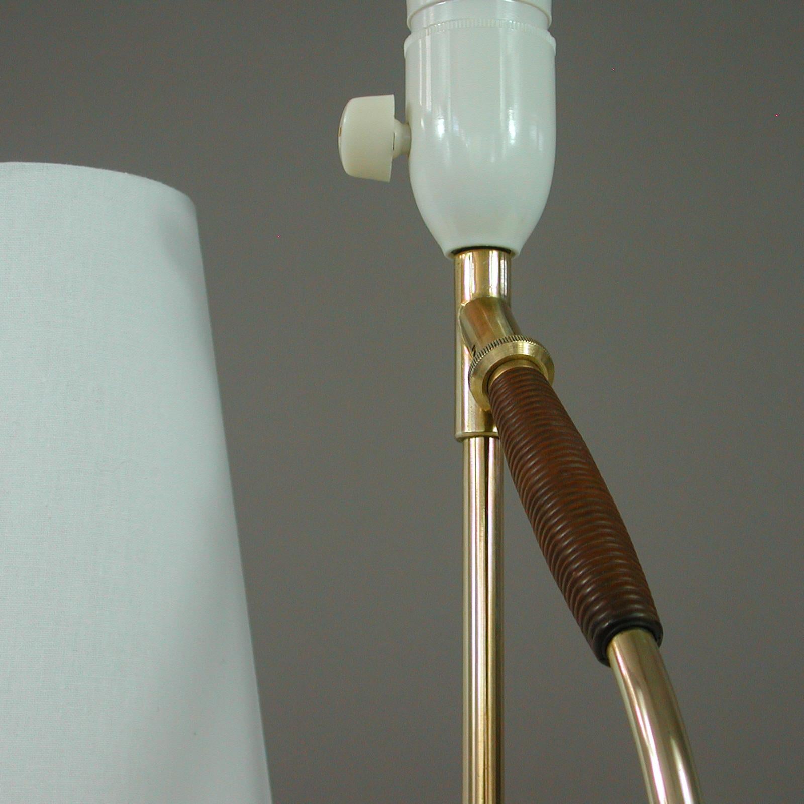 Adjustable Brass and Bakelite Wall and Table Lamp 306 by Kaare Klint, 1950s 4