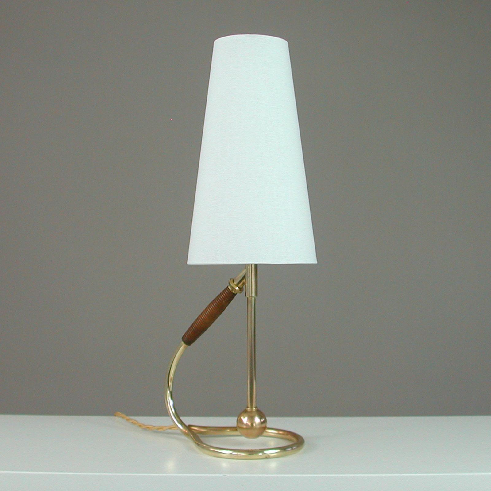 Adjustable Brass and Bakelite Wall and Table Lamp 306 by Kaare Klint, 1950s 5