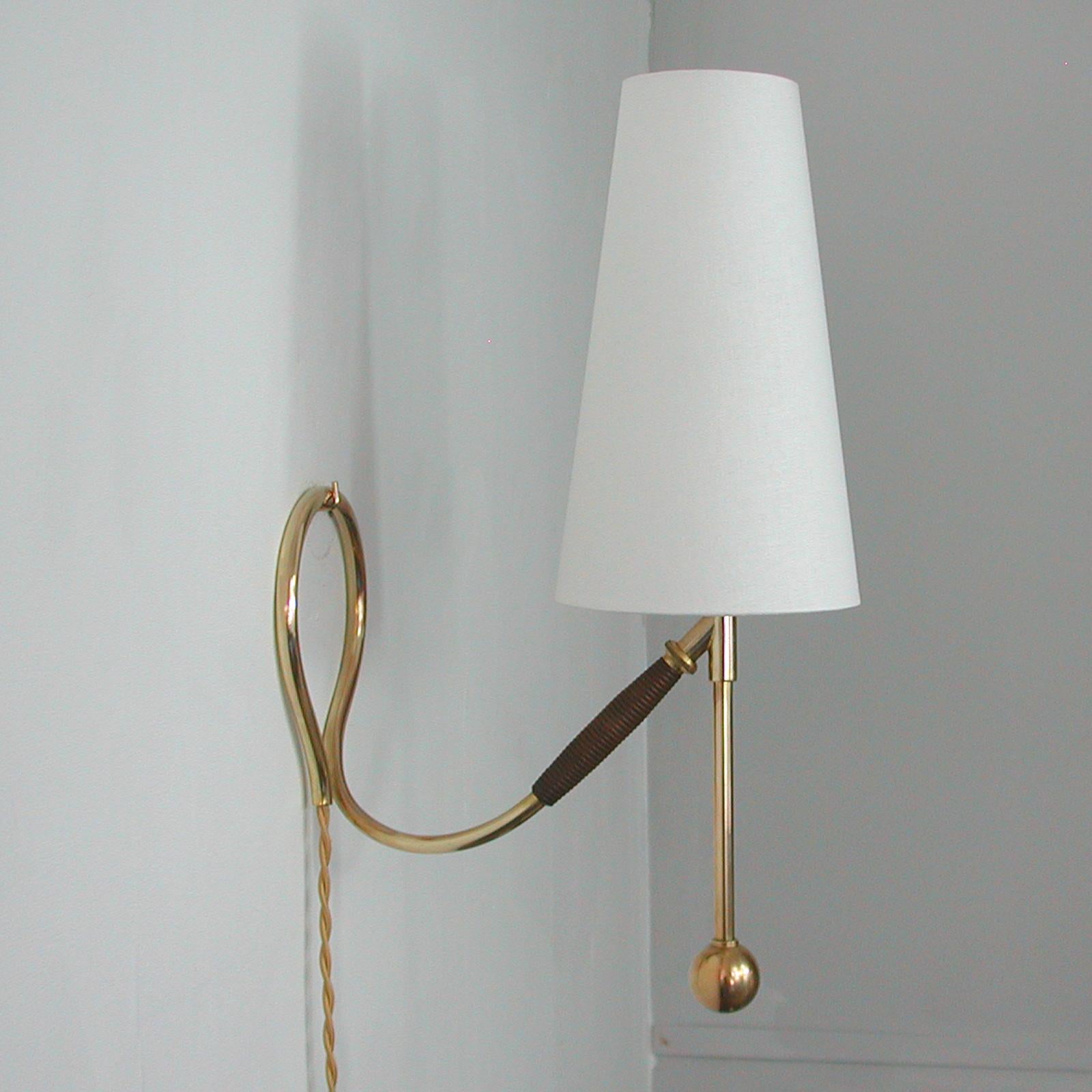 Adjustable Brass and Bakelite Wall and Table Lamp 306 by Kaare Klint, 1950s 11