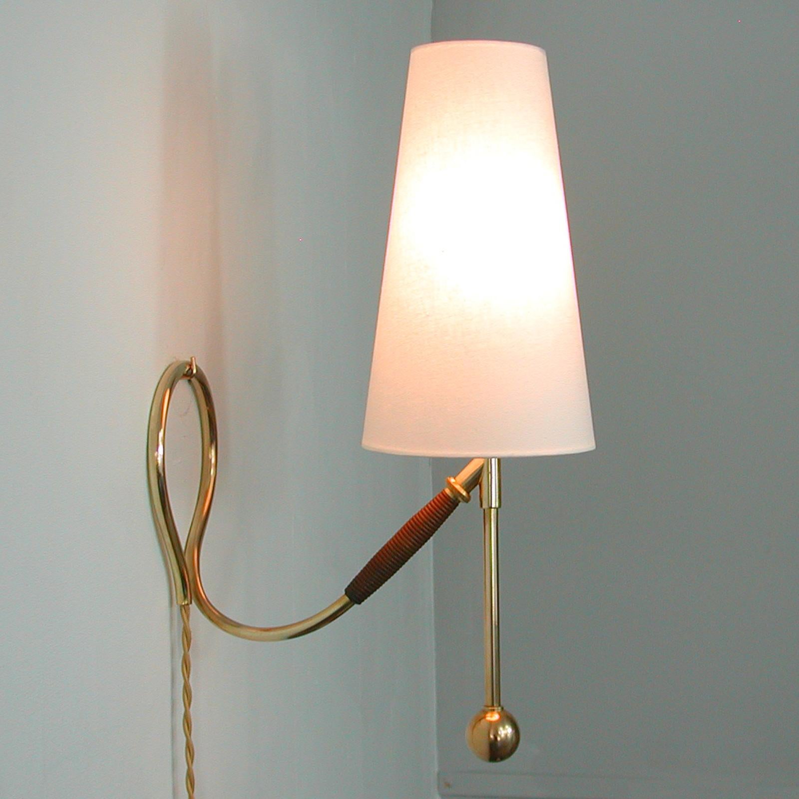 Adjustable Brass and Bakelite Wall and Table Lamp 306 by Kaare Klint, 1950s 12