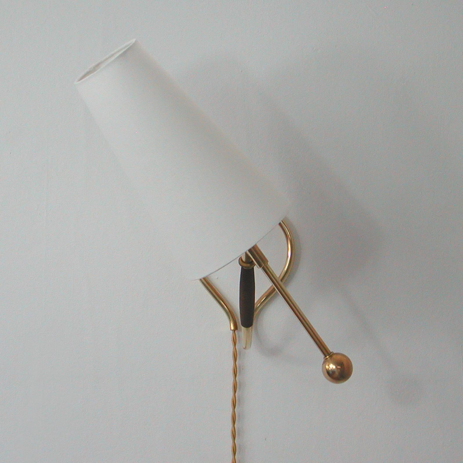 Adjustable Brass and Bakelite Wall and Table Lamp 306 by Kaare Klint, 1950s 2