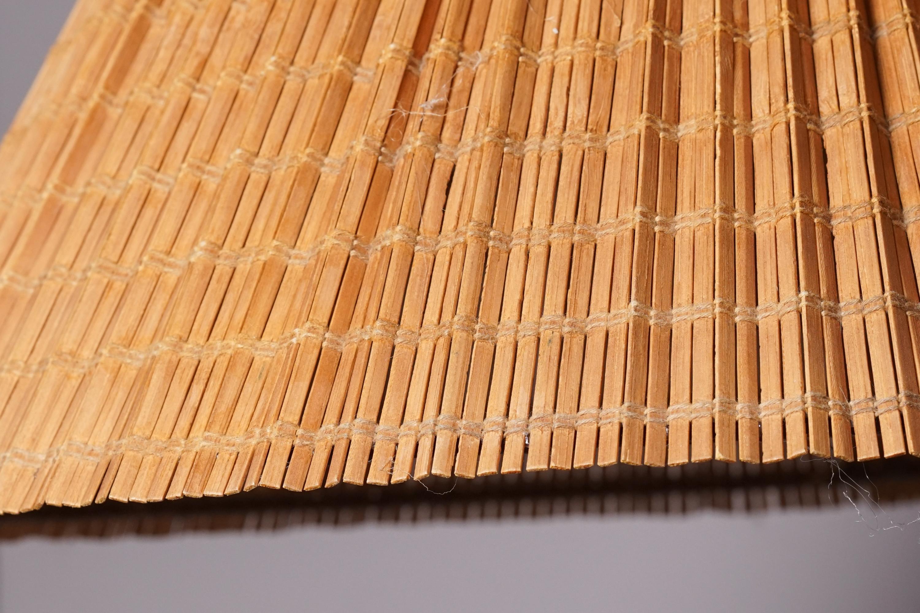 Adjustable Brass and Wooden Slat Wall Light, Finland, 1950s In Good Condition In Helsinki, Uusimaa
