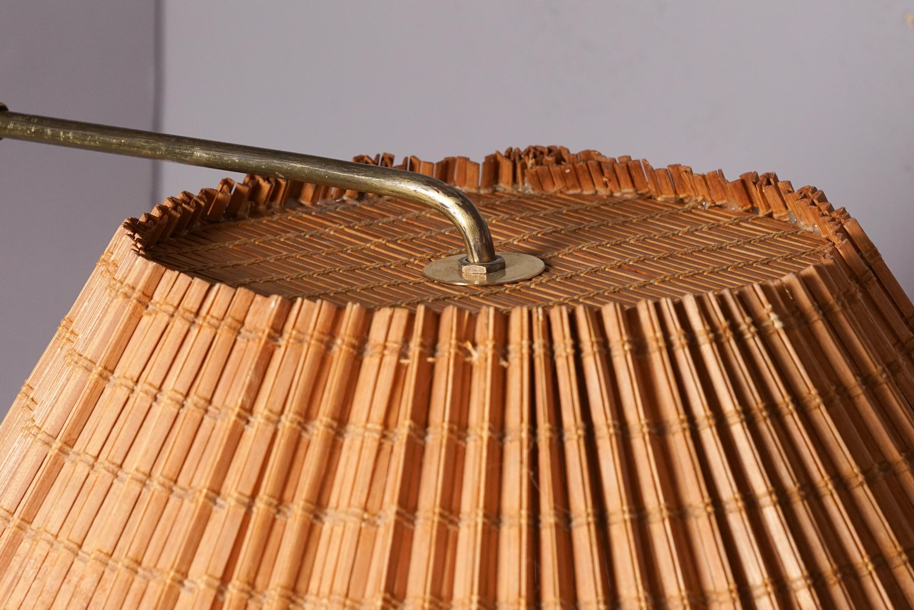 Mid-20th Century Adjustable Brass and Wooden Slat Wall Light, Finland, 1950s