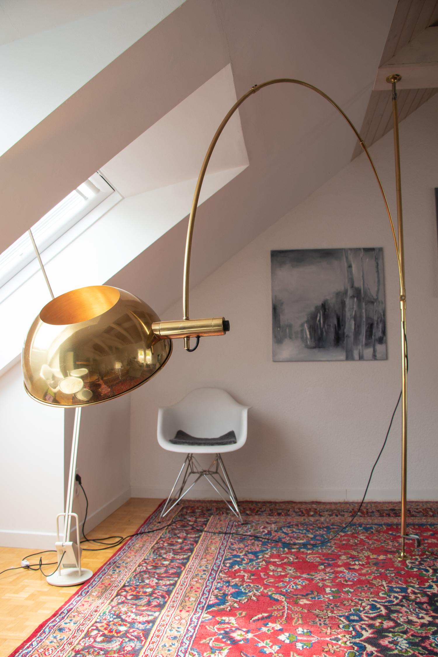 Adjustable Brass Arc Floor Lamp Boca by Florian Schulz, Germany, 1960-70s In Good Condition In Niederdorfelden, Hessen