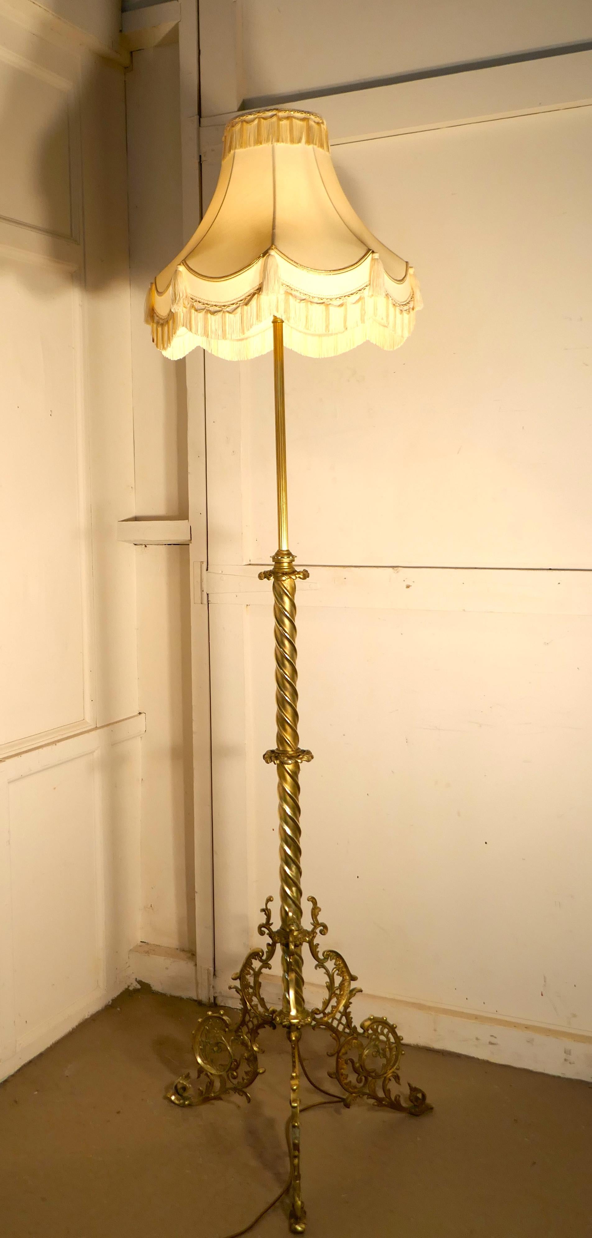 Adjustable Brass Floor Lamp Rococo Standard Lamp 1