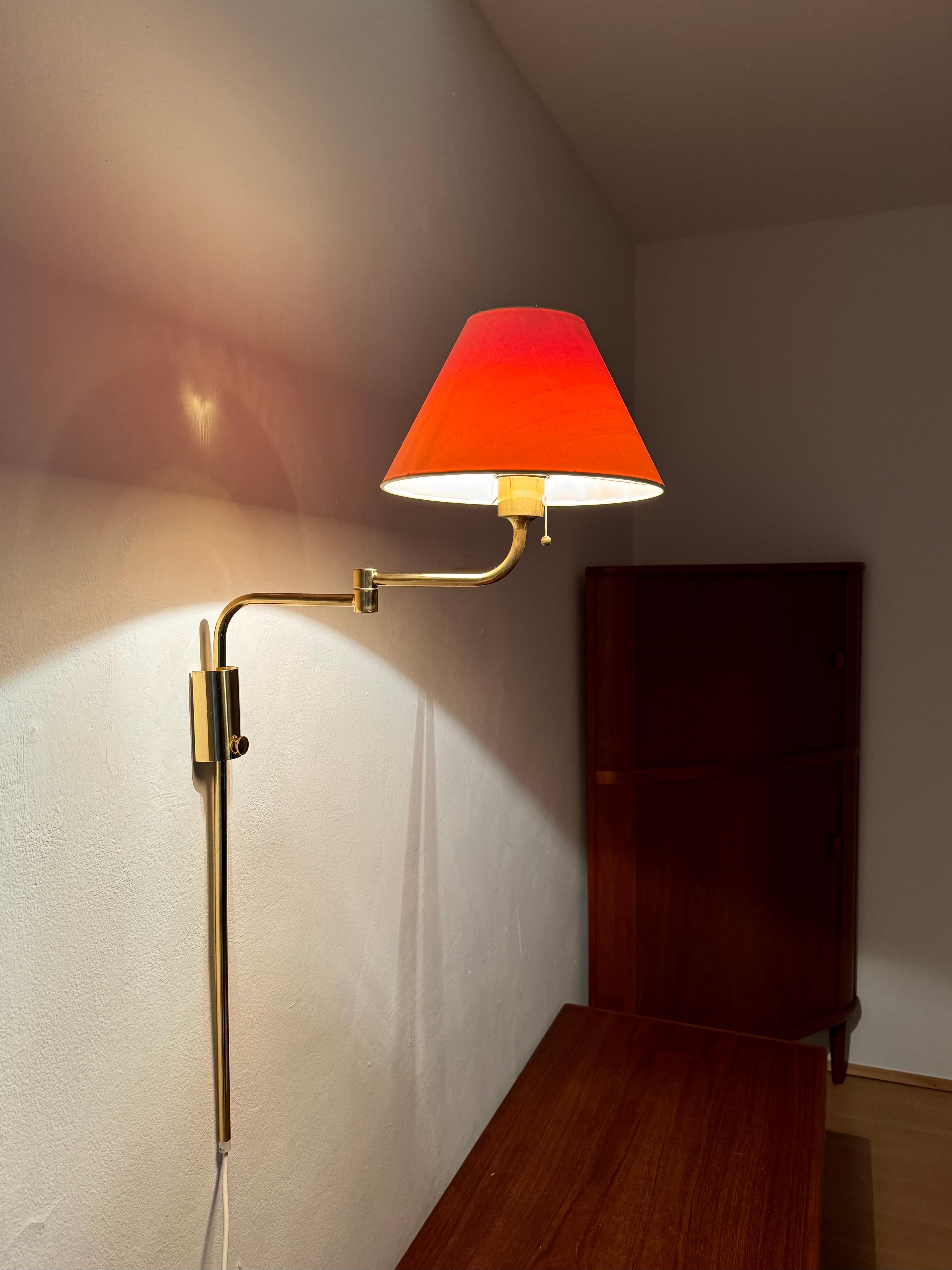 Adjustable Brass Lesan Wall Lamp by Florian Schulz For Sale 7
