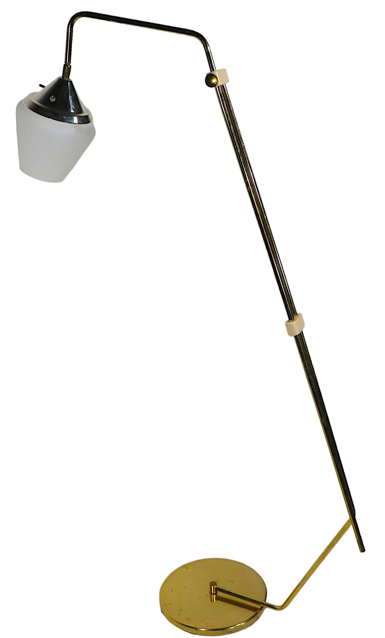 Adjustable Brass Mid Century Floor Lamp  For Sale 2
