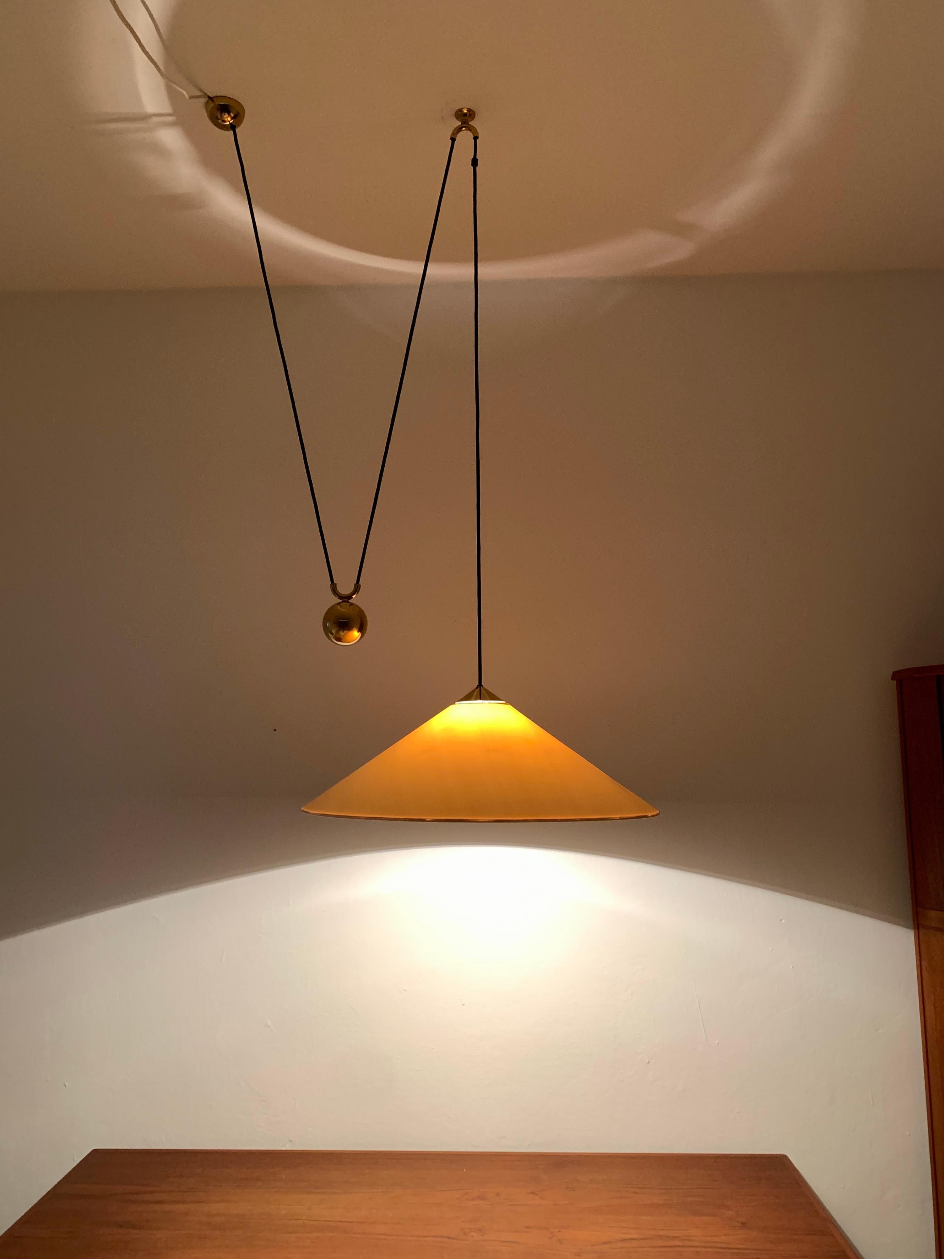 Adjustable Brass Pendant Lamp with Counterweight by Florian Schulz For Sale 3