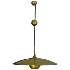 Adjustable Brass Pendant Onos55 by Florian Schulz with a Central Counterweight