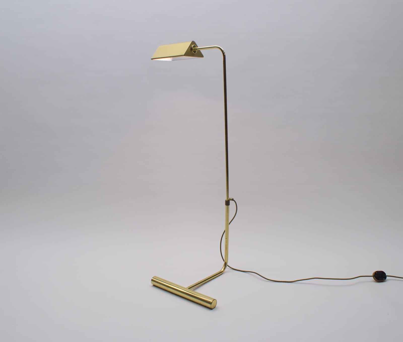 Mid-20th Century Adjustable Brass Reading Light / Floor Lamp, 1960s