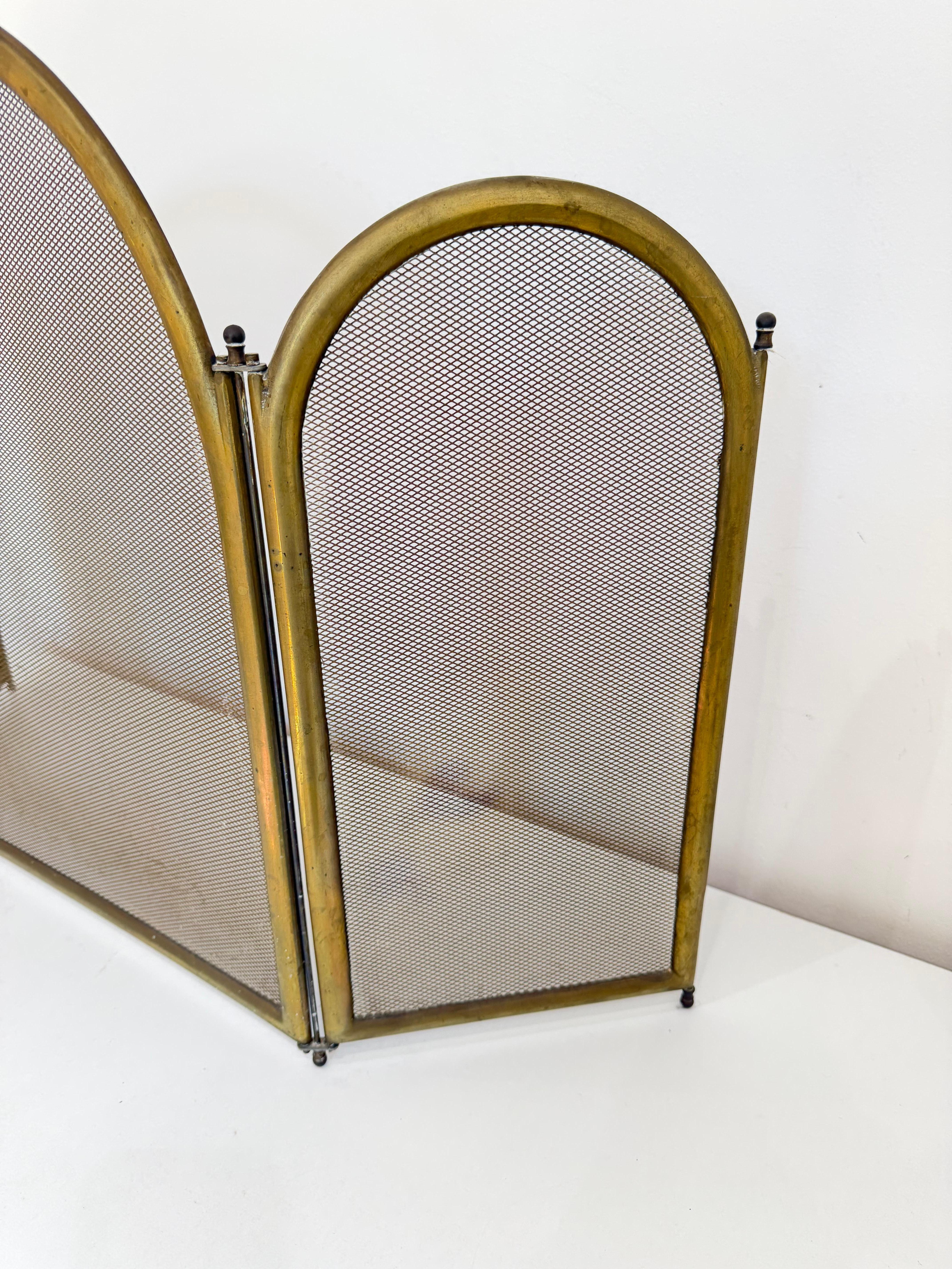 Adjustable Brass Spark Guard, Made in Italy, 1970s in vendita 1