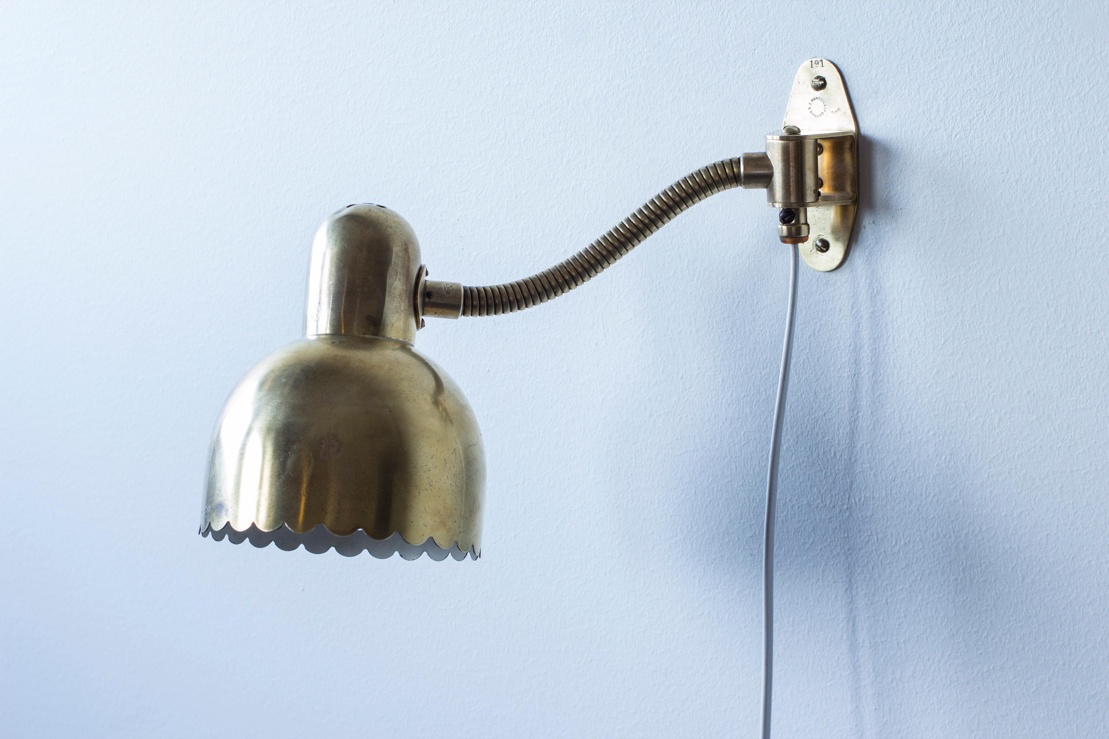 Adjustable Brass wall lamp no. 191 by E. Hansson & Co, Sweden Swedish modern For Sale 5