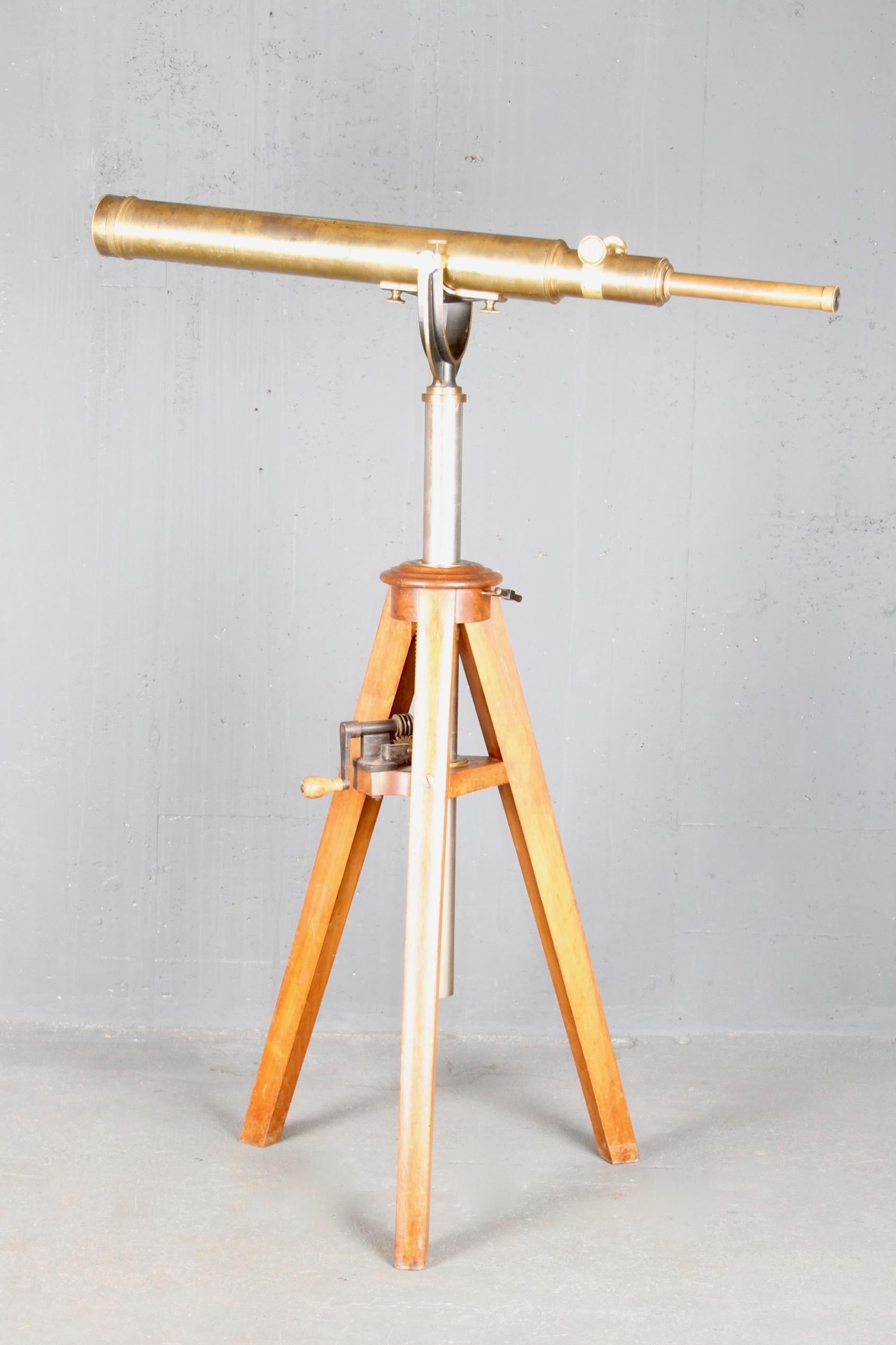 Adjustable Brass Wood Telescope + Wood Storage 2