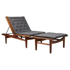 Adjustable chaise/daybed designed by Hans Wegner for Getama Furniture, Denmark