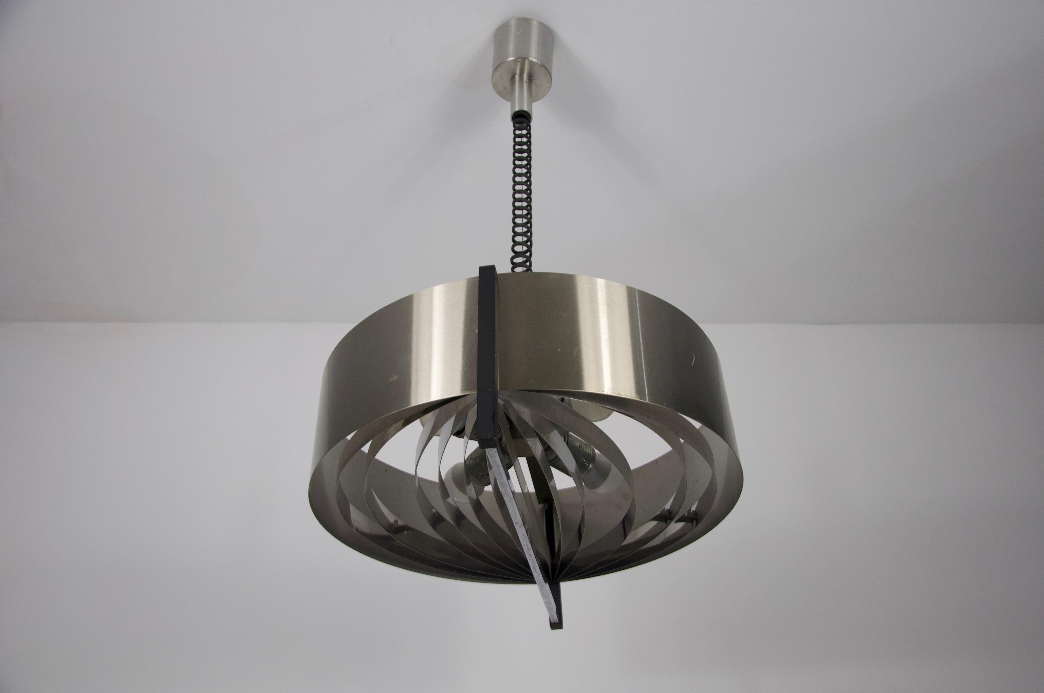 Metallo Lampada da soffitto regolabile in cromo, Italia, anni '60 in vendita