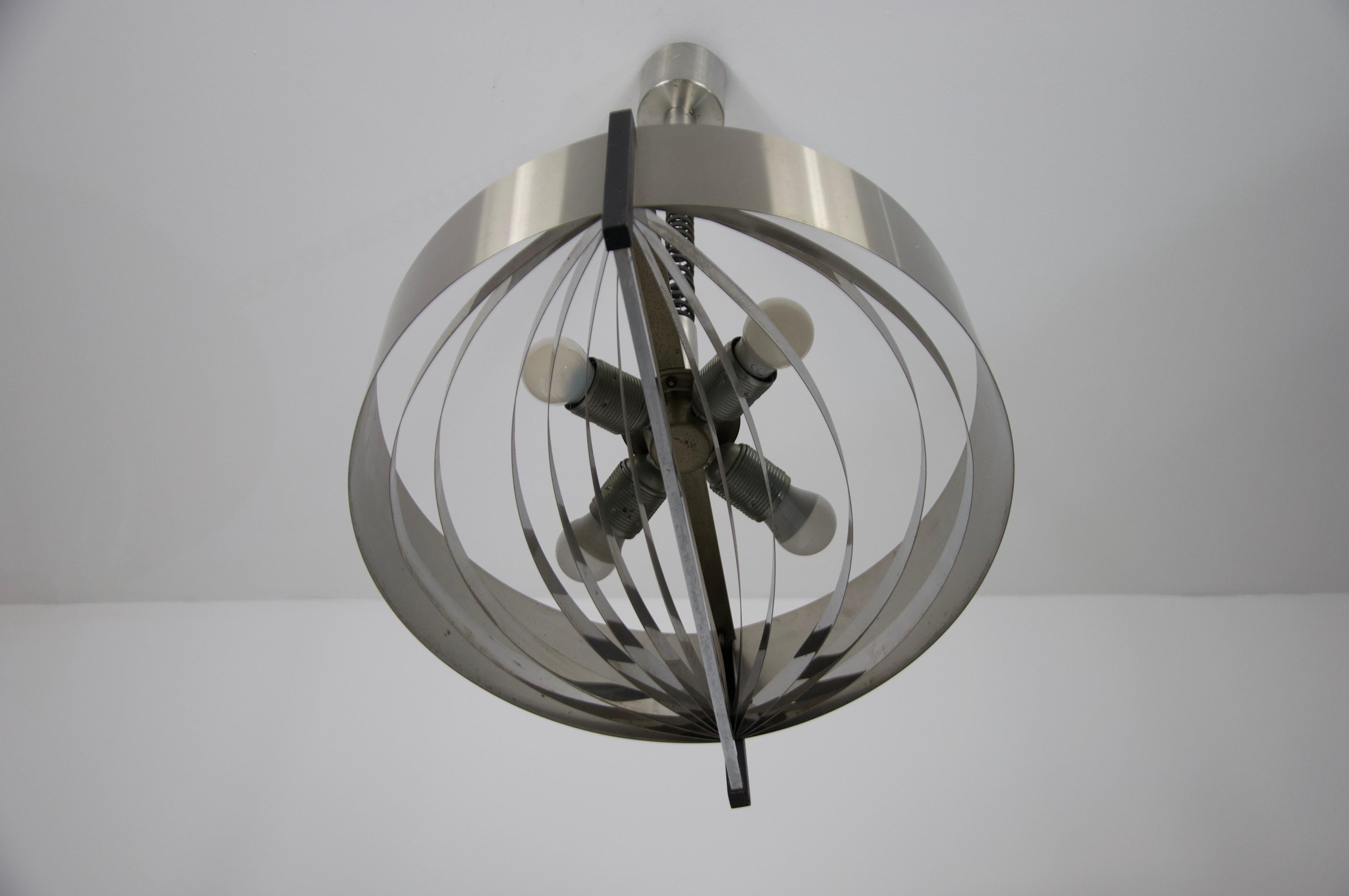Lampada da soffitto regolabile in cromo, Italia, anni '60 in vendita 2