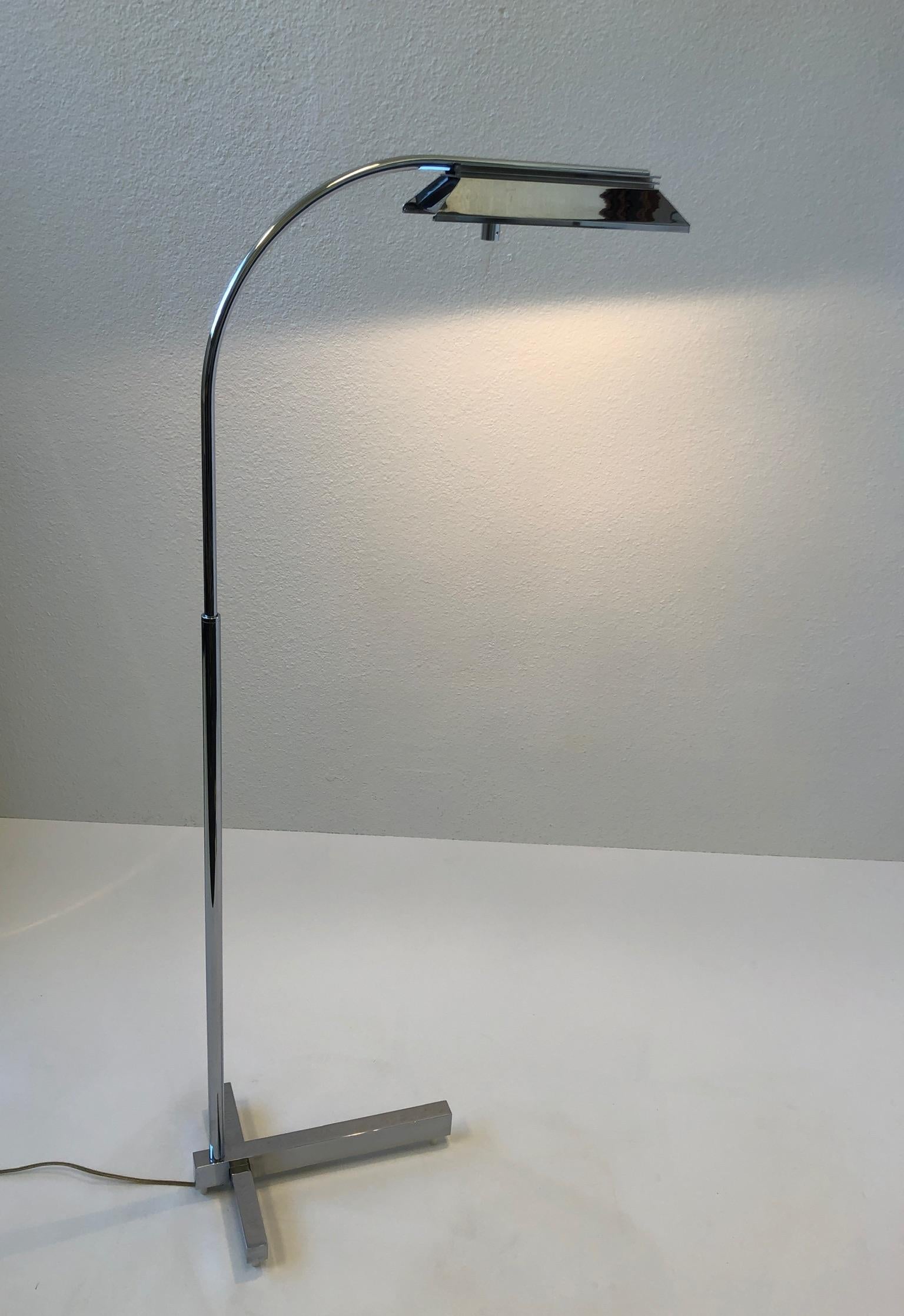 Adjustable Chrome Floor Lamp by Casella In Excellent Condition For Sale In Palm Springs, CA