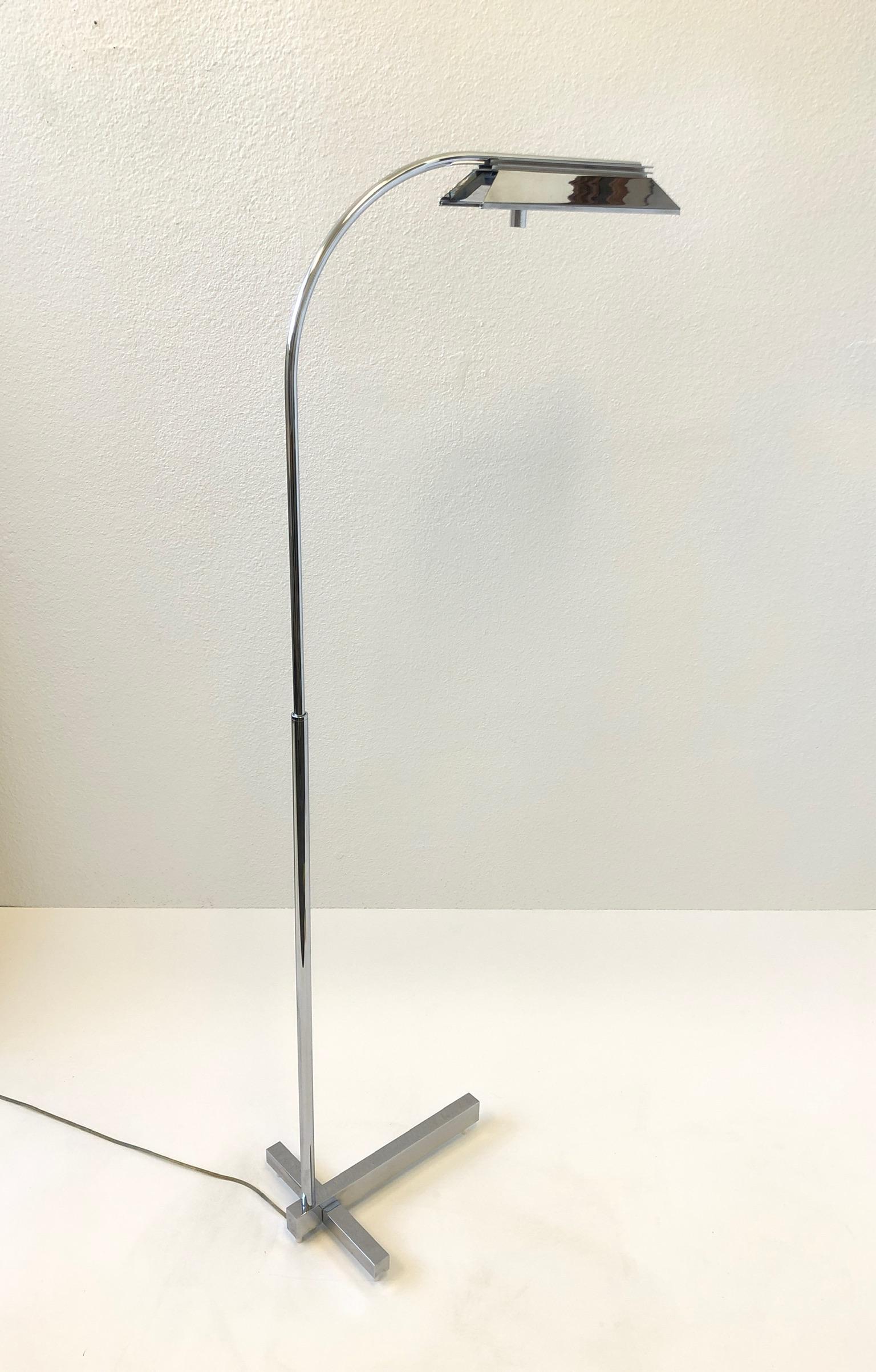 Adjustable Chrome Floor Lamp by Casella For Sale 2