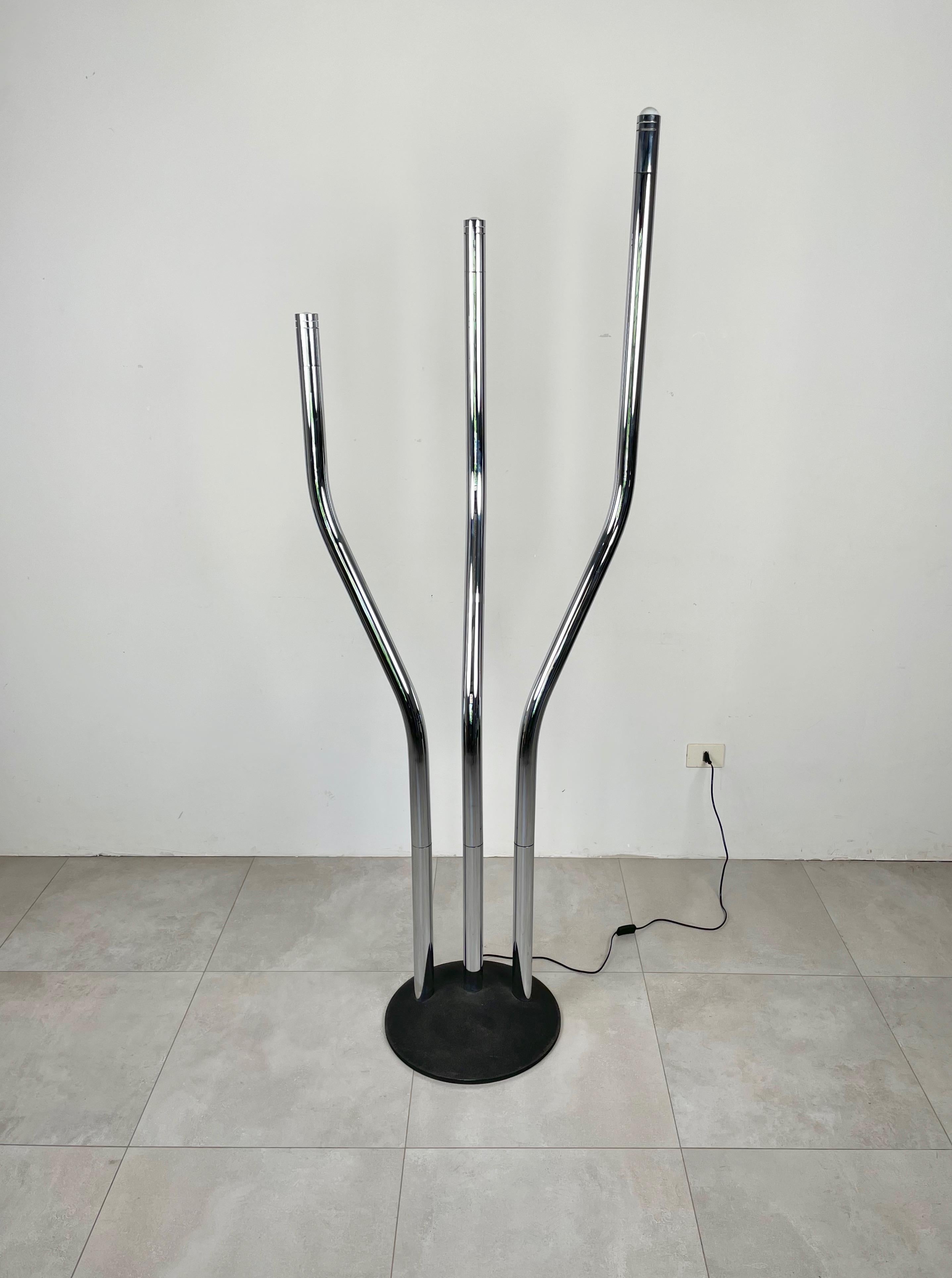 Late 20th Century Adjustable Chrome Floor Lamp by Reggiani, Italy, 1970s For Sale