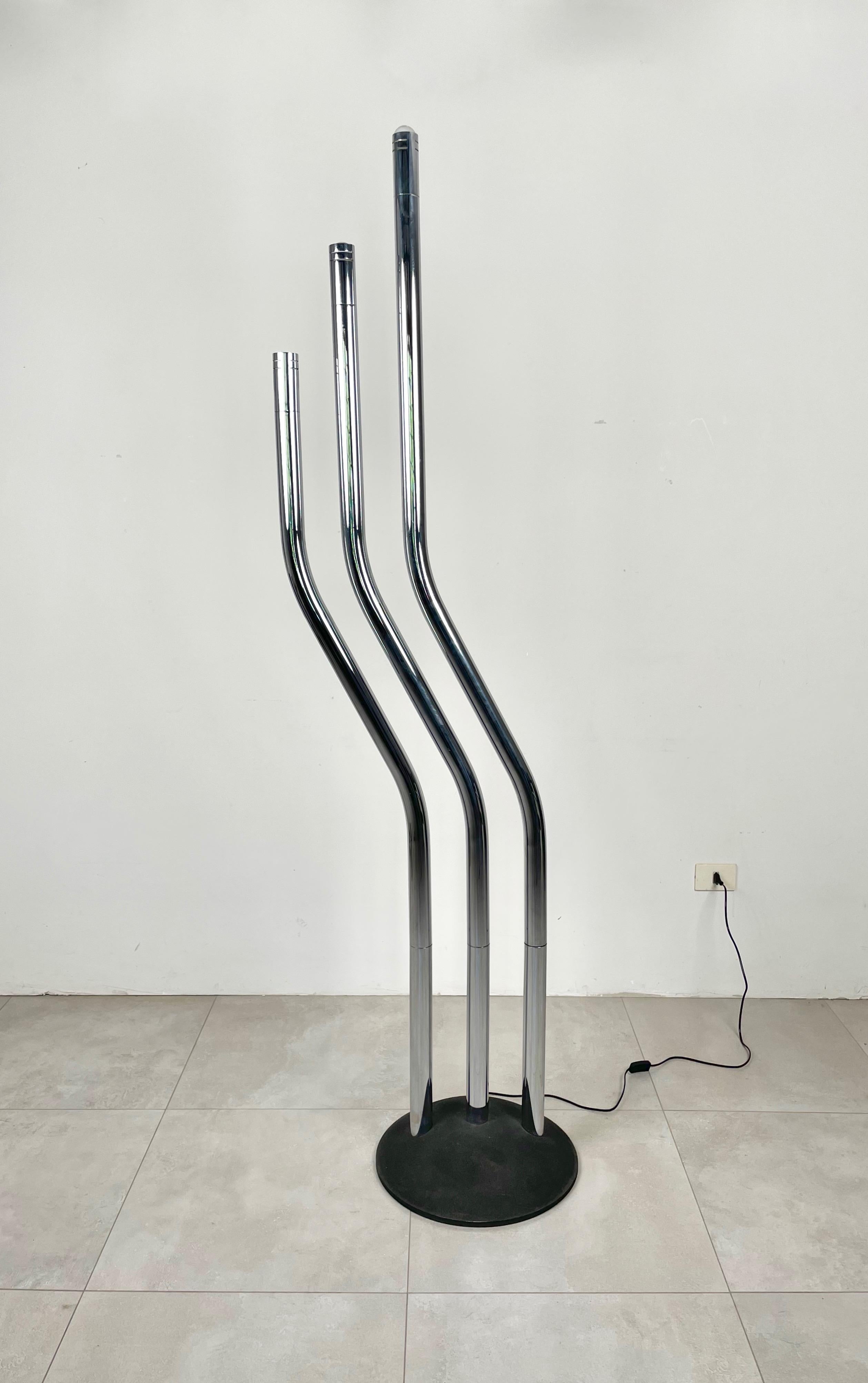 Adjustable Chrome Floor Lamp by Reggiani, Italy, 1970s For Sale 1