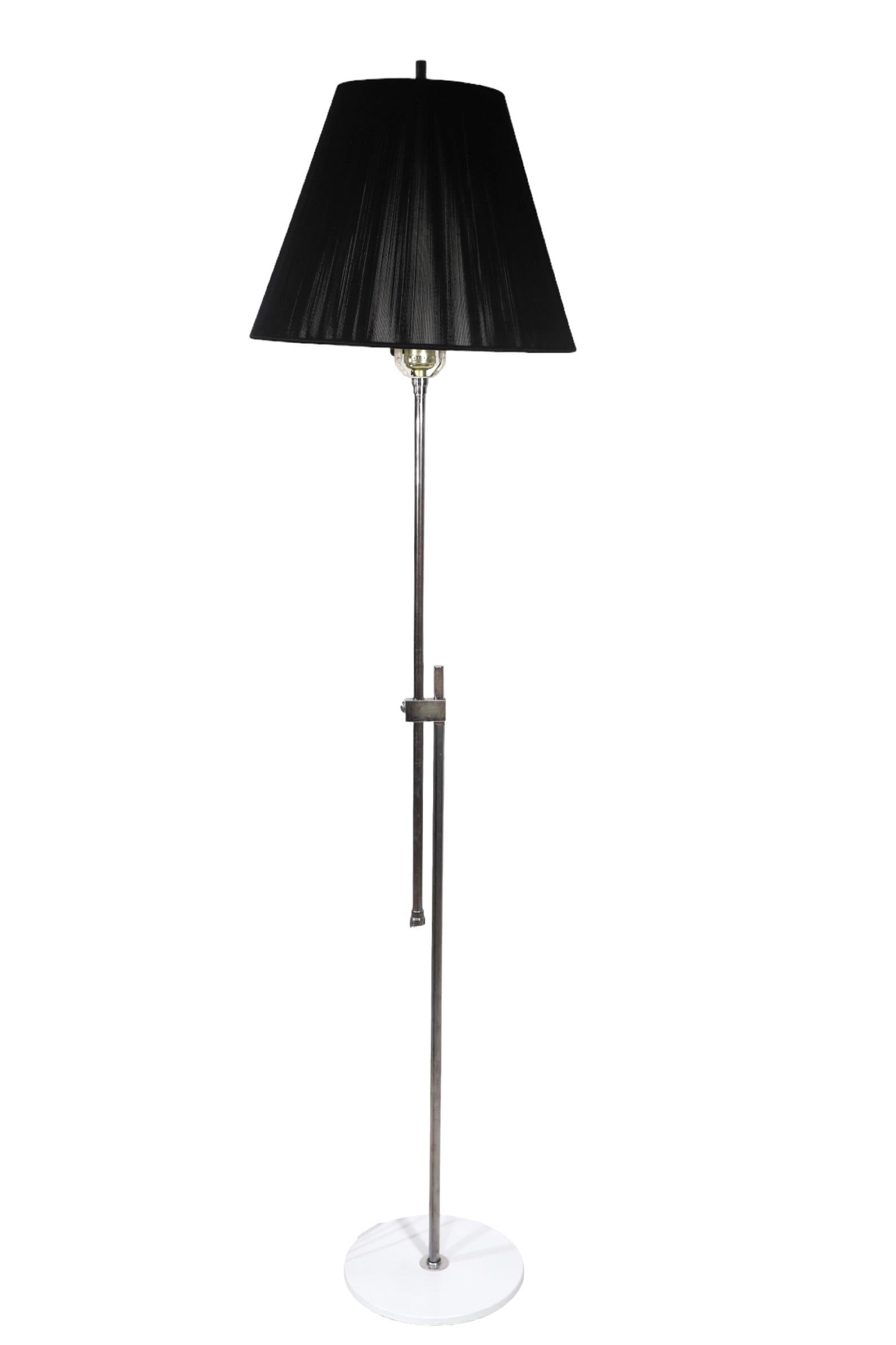 Adjustable Chrome Mid Century  Floor Lamp c 1960/1970's  For Sale 8