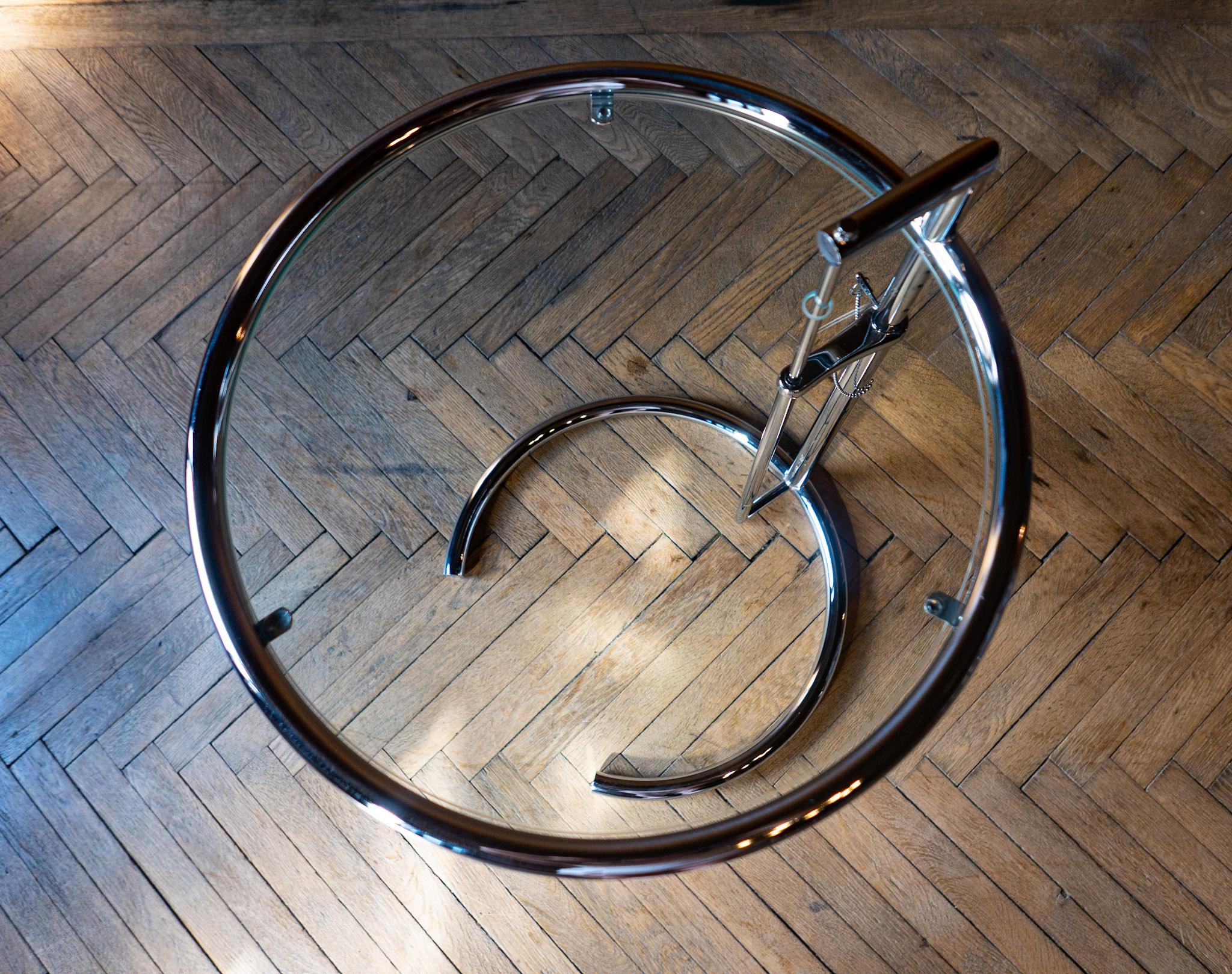 Bauhaus Table d'appoint réglable en chrome E 1027 d'Eileen Gray, Allemagne, années 1980