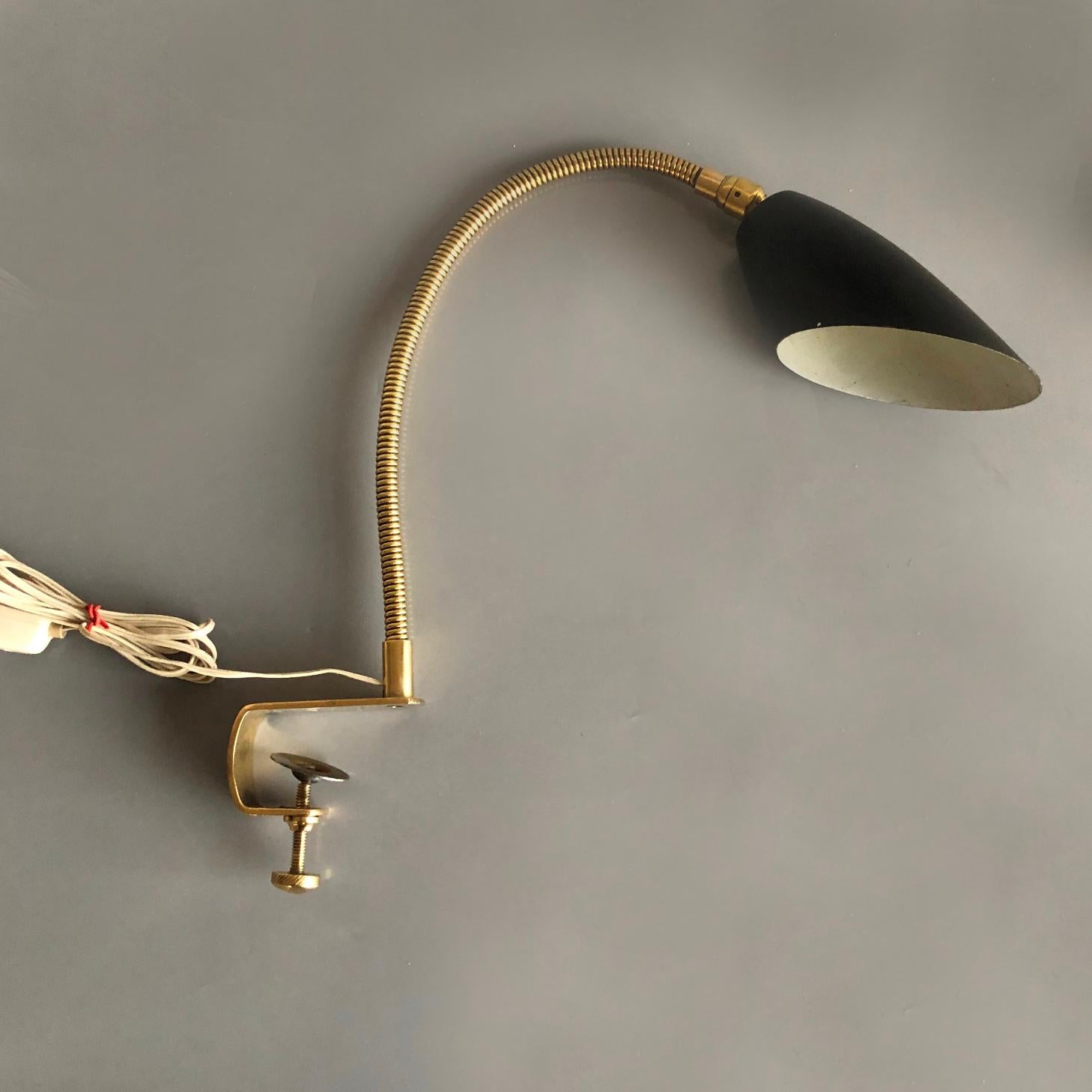 Adjustable Clamp Brass Goose Neck Black Shade Table Task Light, Italy, 1950s In Good Condition For Sale In BUDAPEST, HU