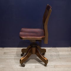 Adjustable Crocker Furniture Small Oak Swivel Desk Chair, circa 1921
