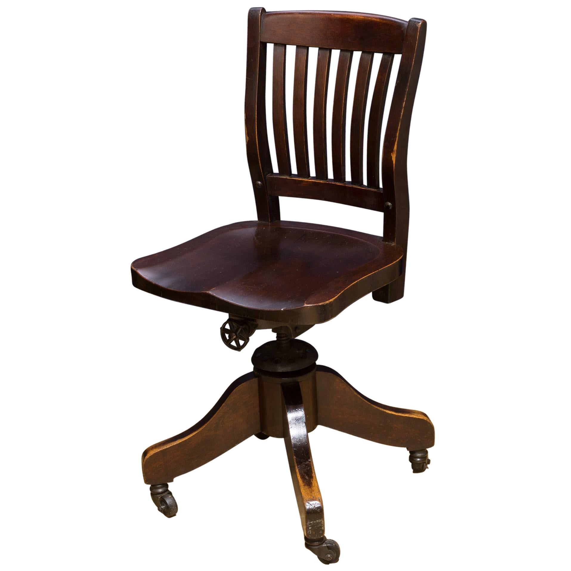 Adjustable Crocker Furniture Small Oak Swivel Desk Chair, circa 1921