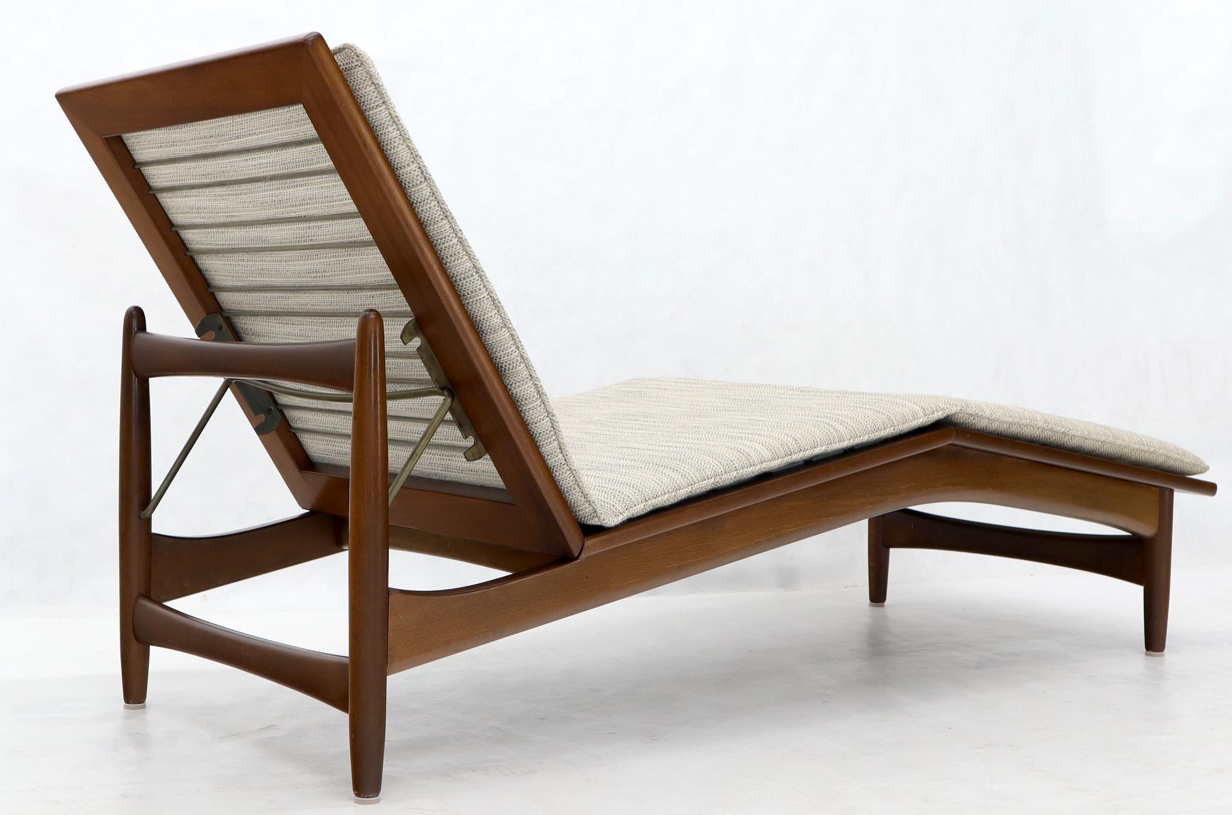 Verstellbare dänische chaise lounge aus der mitte des jahrhunderts von Selig (20. Jahrhundert)