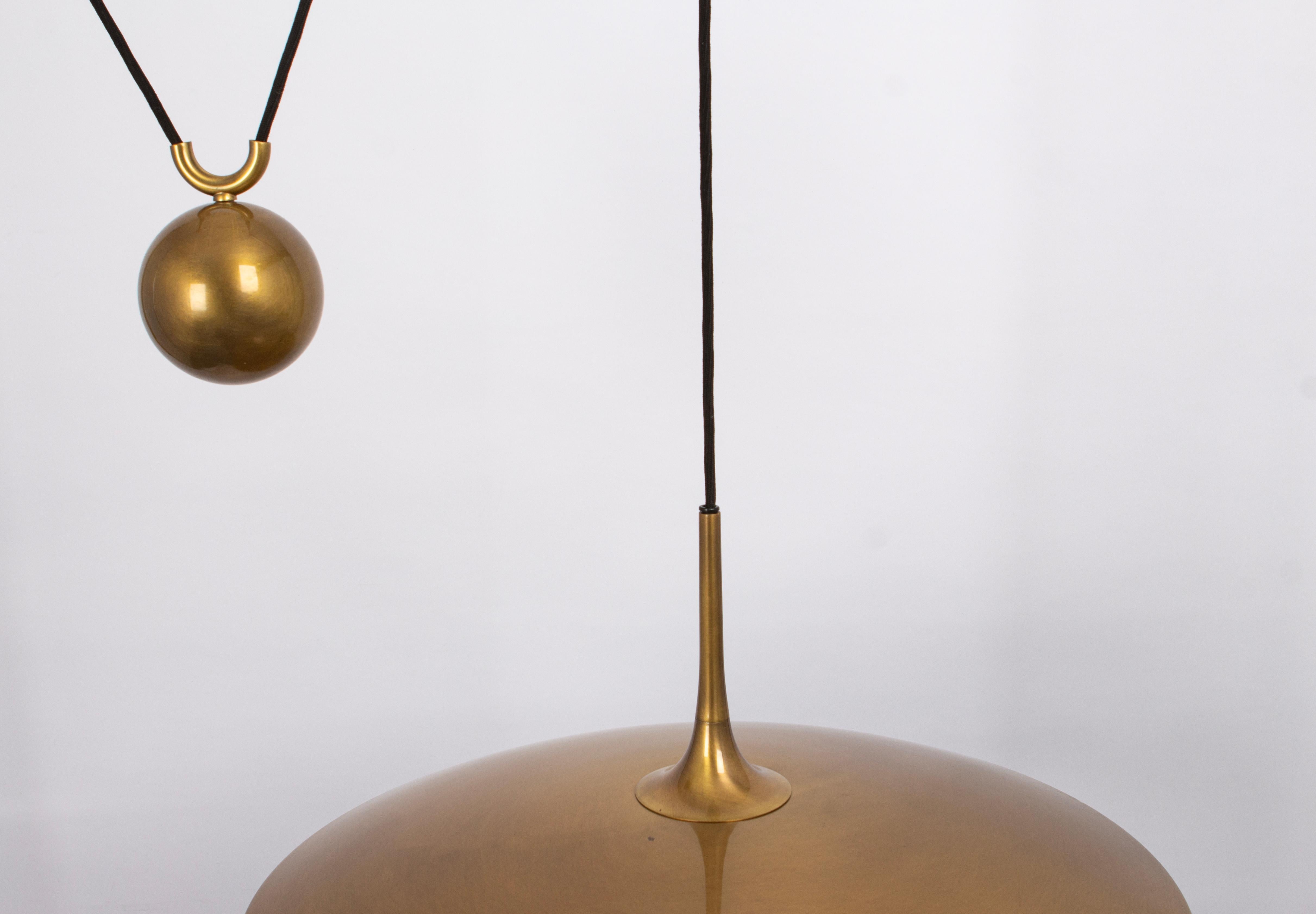 Late 20th Century Adjustable Dark Brass Counterweight Pendant by Florian Schulz Onos 55 , Germany