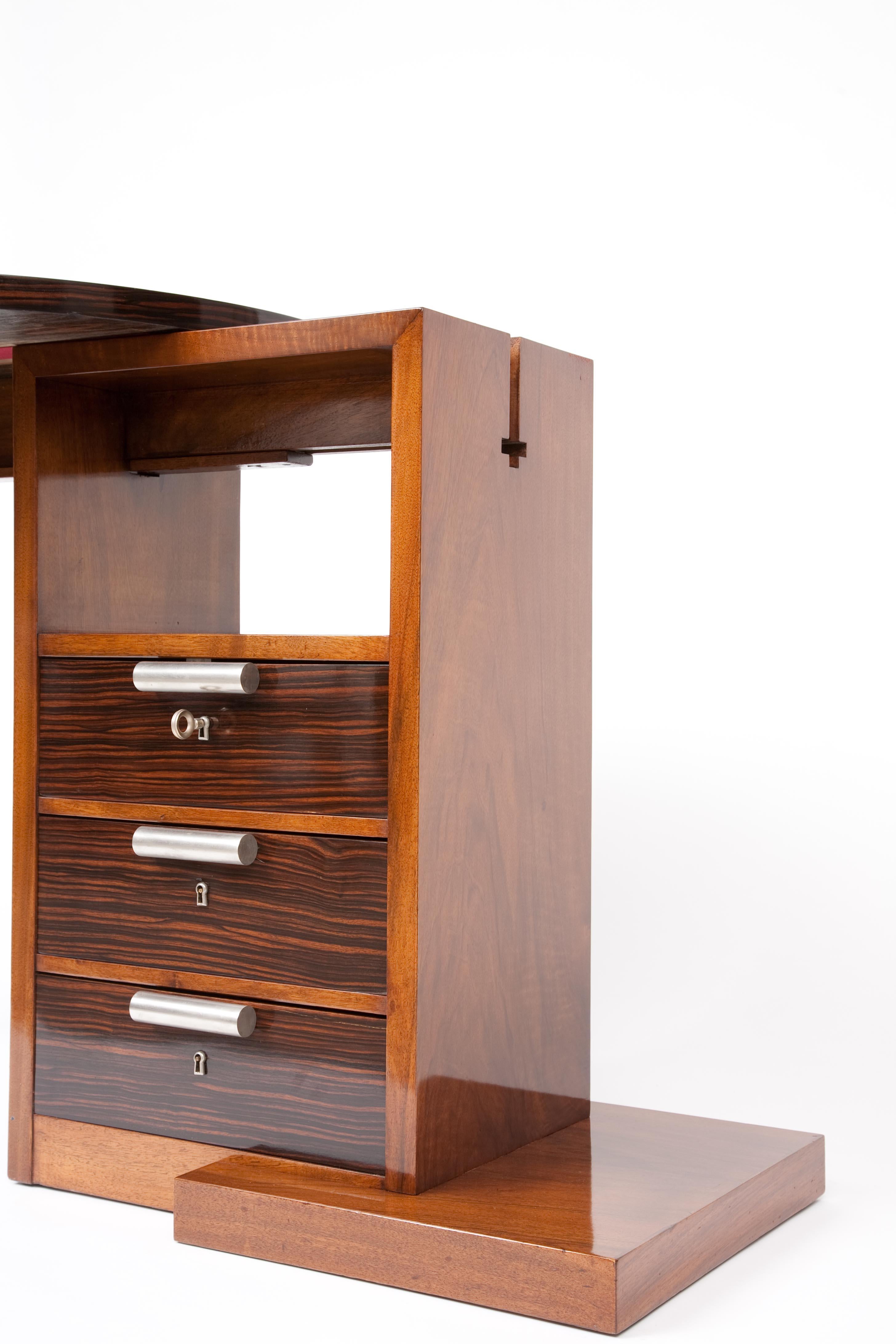 Mid-20th Century Adjustable Desk
