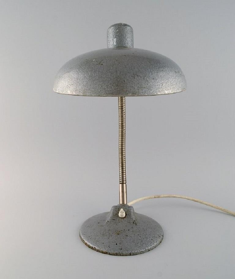 Unknown Adjustable Desk Lamp in Original Metallic Lacquer, Industrial Design, Mid 20th C For Sale