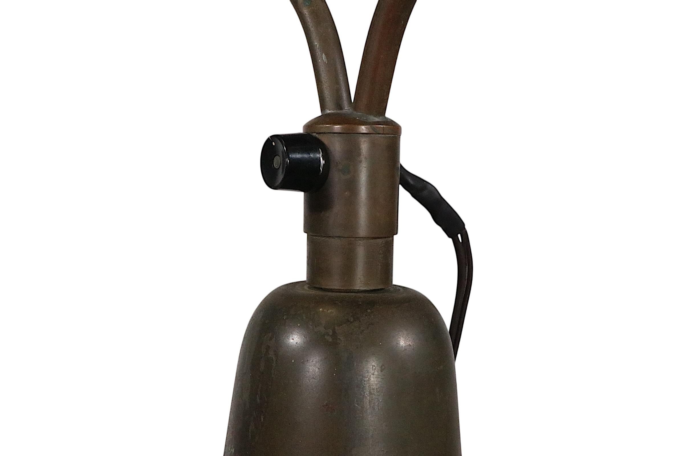 Lampadaire réglable Doctors par  Will Ross Inc. vers les années 1930 Bon état - En vente à New York, NY