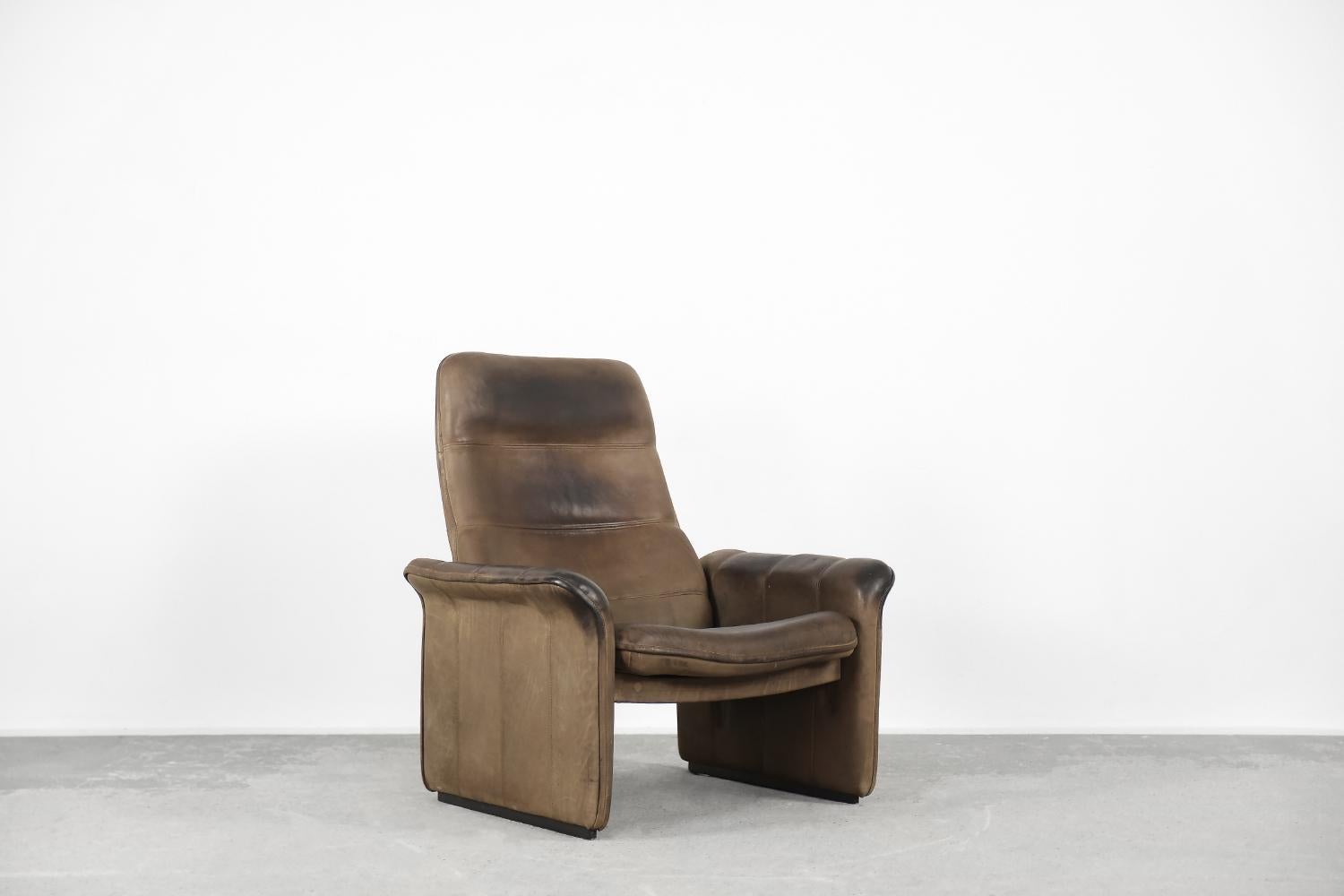 industrial lounge chair