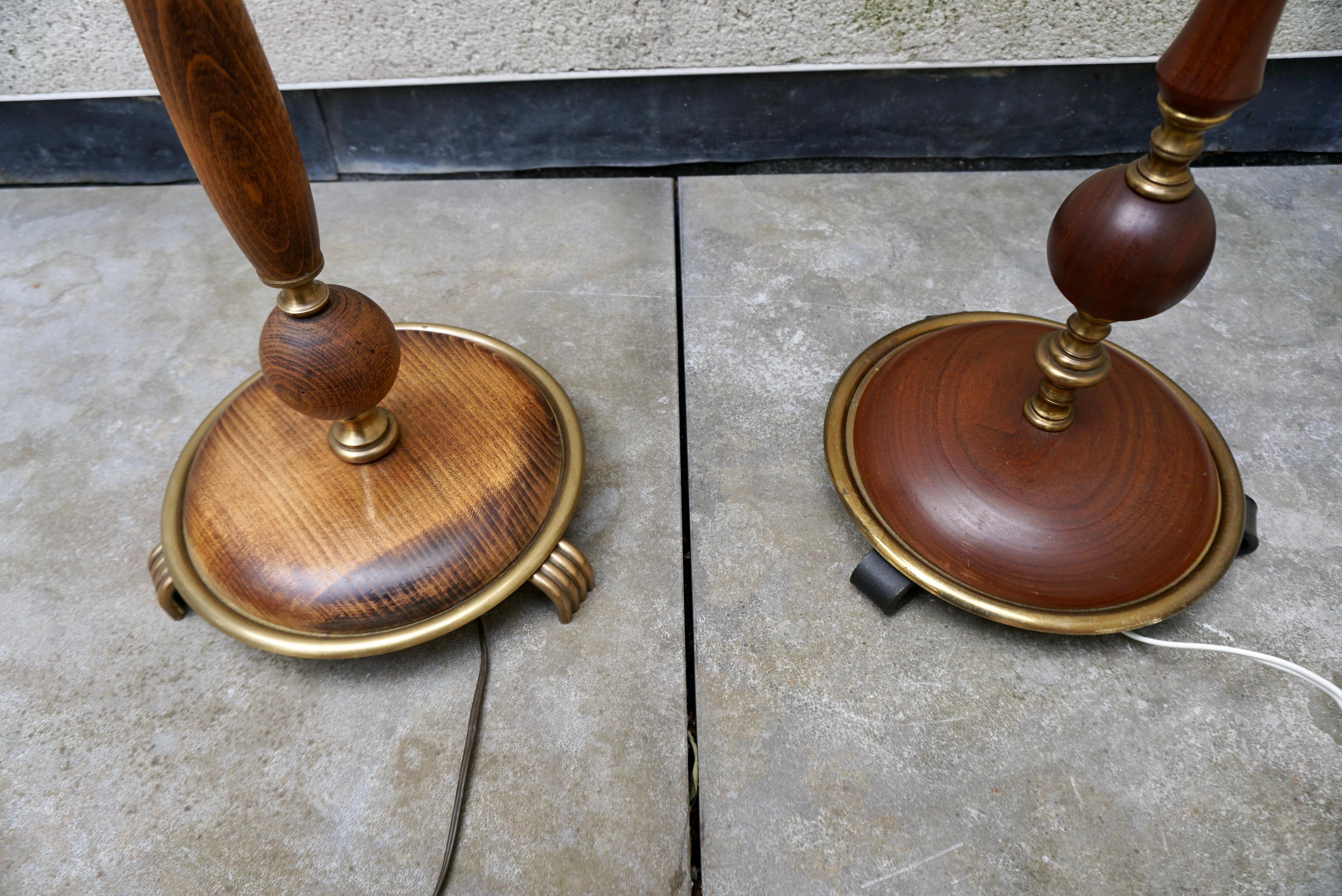 Conjunto de lámpara de pie y sobremesa regulables de madera y latón con pantallas de cristal en venta 8