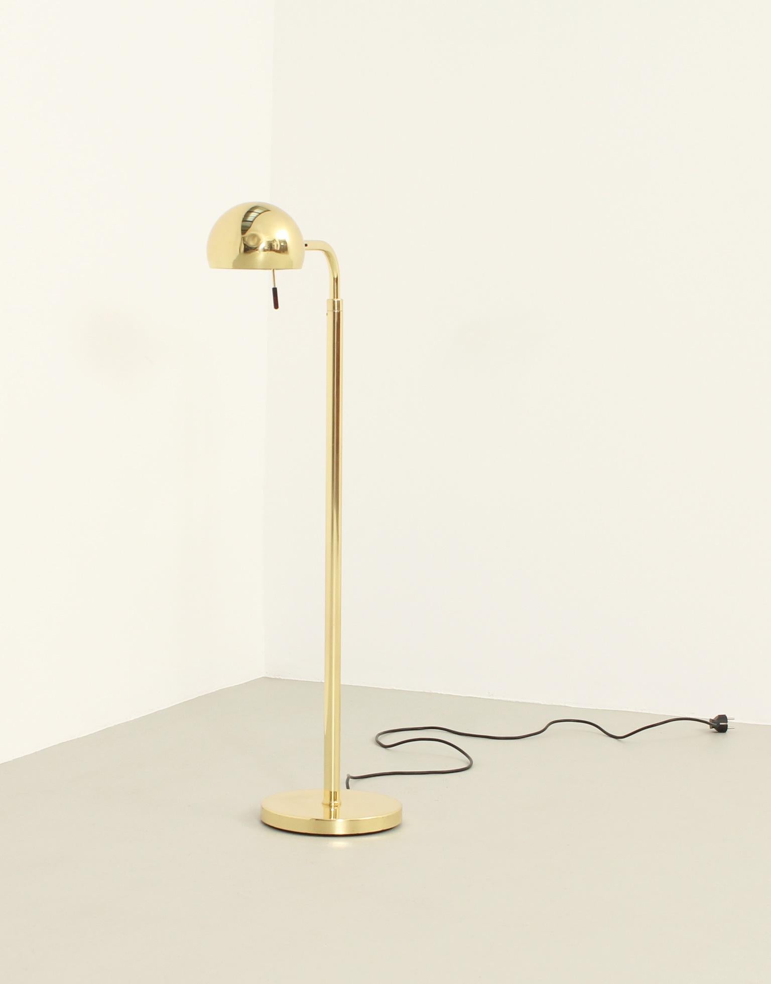 Adjustable Floor Lamp by George Hansen for Metalarte, Spain For Sale 4