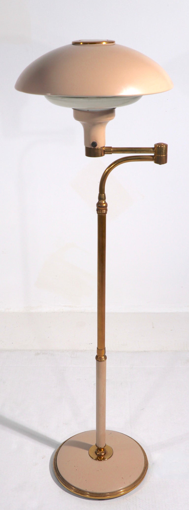 Adjustable Floor Lamp by Gerald Thurston for Lightolier For Sale 4