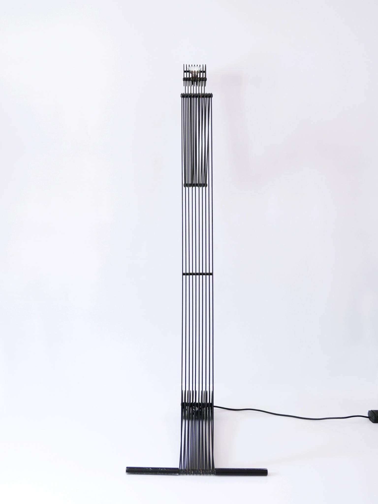 Lampada da terra regolabile 'Metri' di Bernhard Bartels per Basis Designleuchten anni '90 in vendita 7