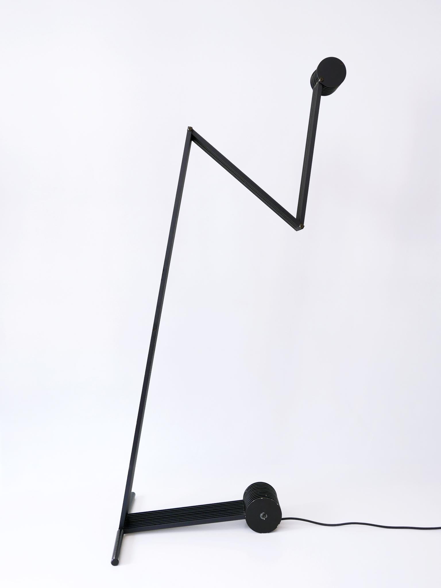 Postmoderno Lampada da terra regolabile 'Metri' di Bernhard Bartels per Basis Designleuchten anni '90 in vendita