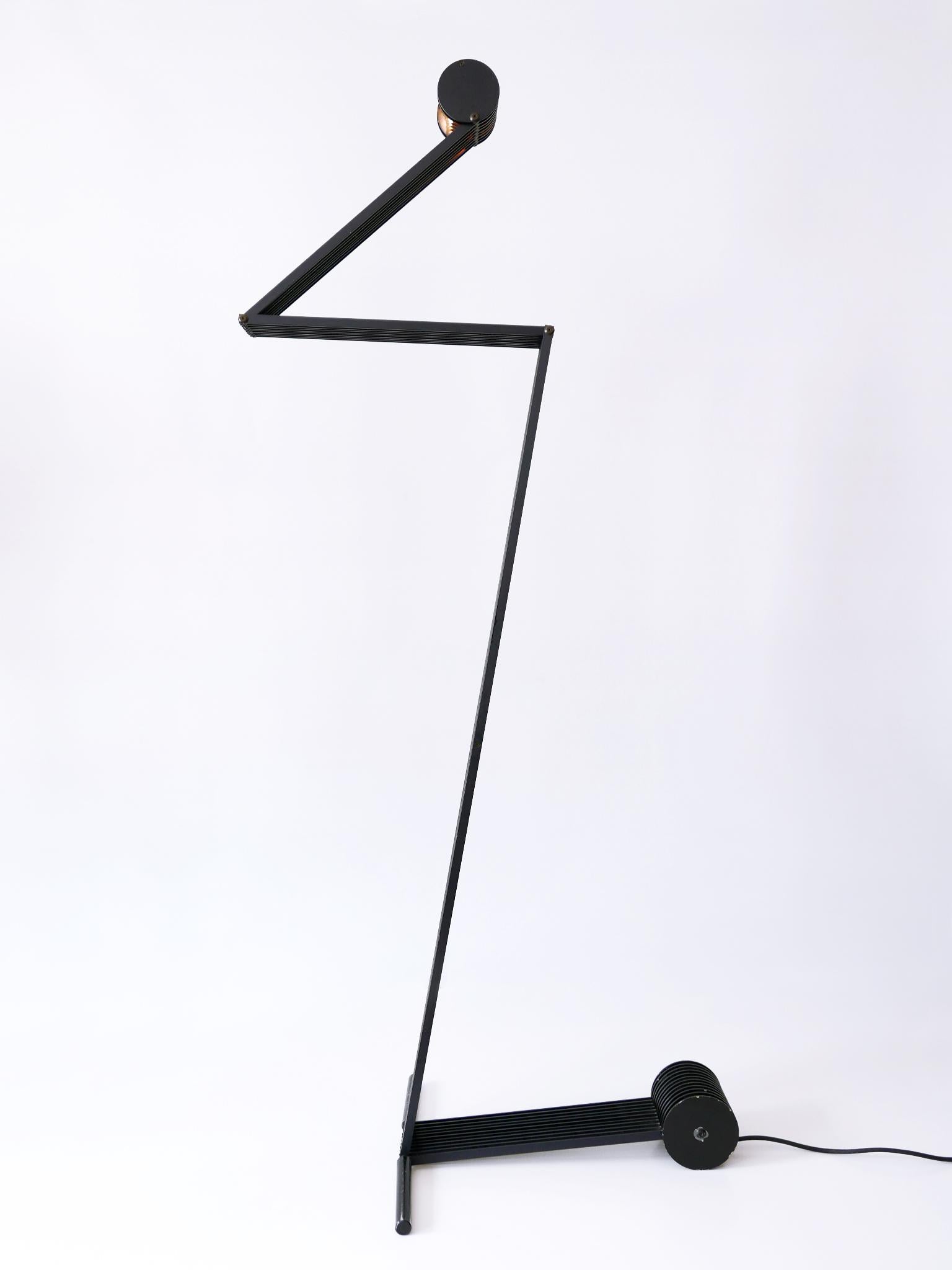 Tedesco Lampada da terra regolabile 'Metri' di Bernhard Bartels per Basis Designleuchten anni '90 in vendita