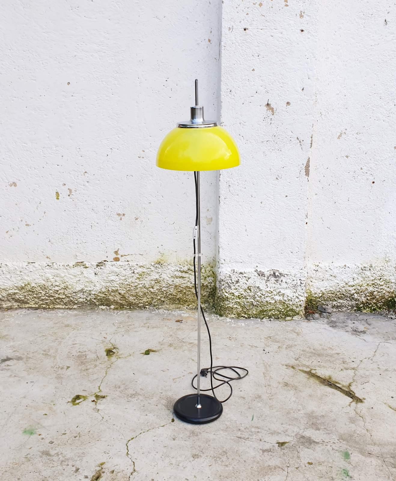 Metal Adjustable Floor Lamp Model Faro by Guzzini, Italy 70s For Sale