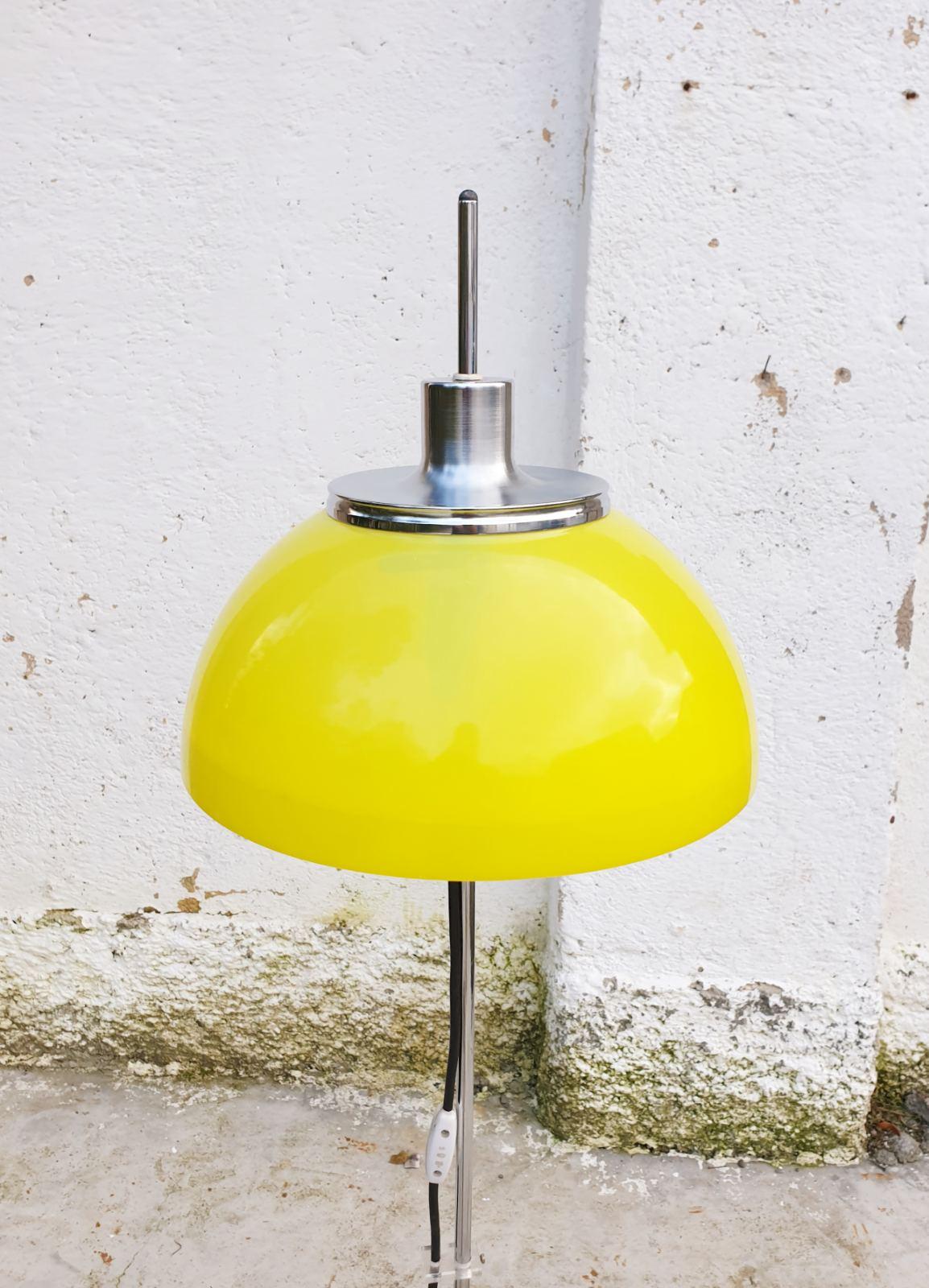 Adjustable Floor Lamp Model Faro by Guzzini, Italy 70s For Sale 2