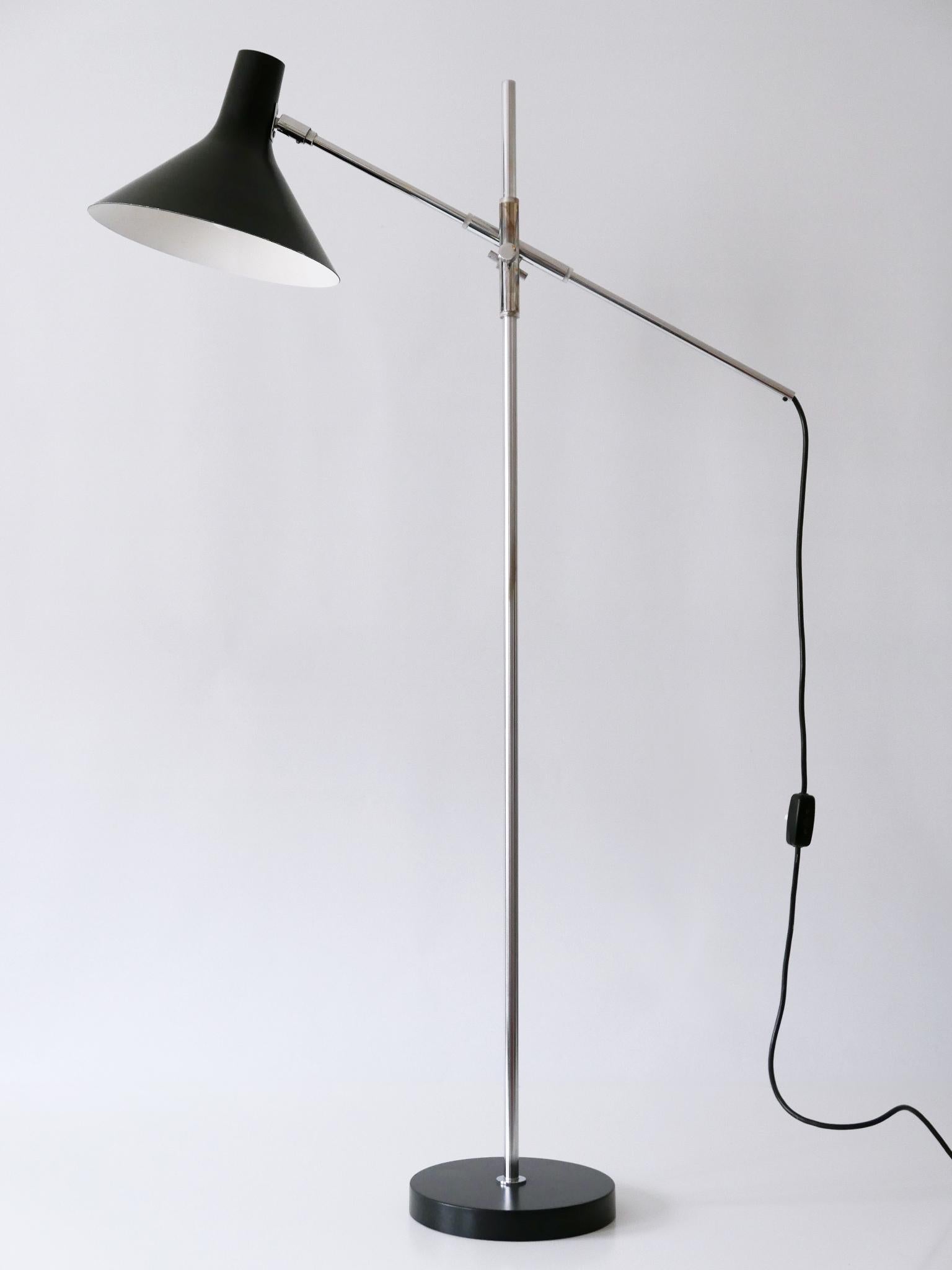 Adjustable Floor Lamp / Reading Light 8180 by Karl-Heinz Kinsky for Cosack 1960s In Good Condition For Sale In Munich, DE