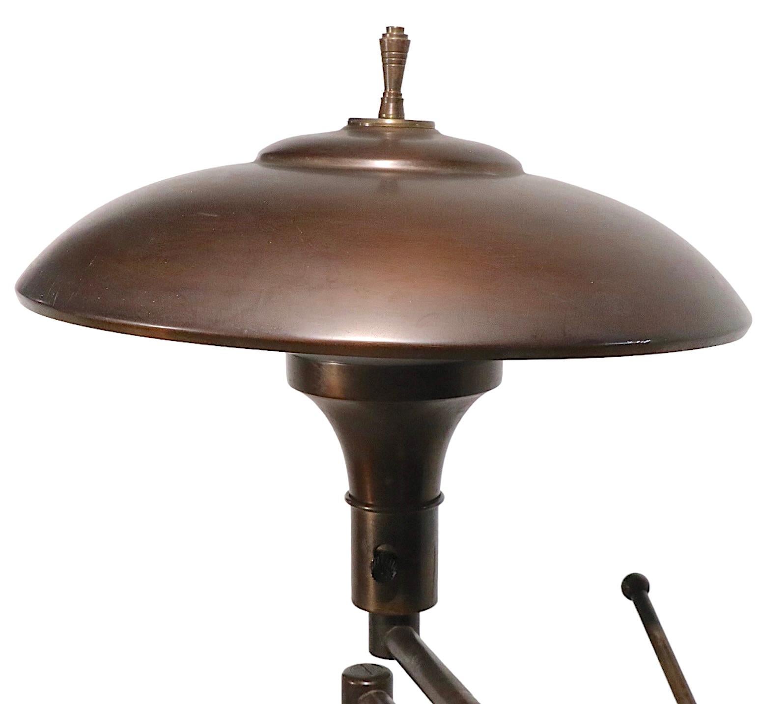 Verstellbare Stehlampe mit Vergrößerungsglas von The Faries Lamp Co., ca. 1920- 1940 im Angebot 3