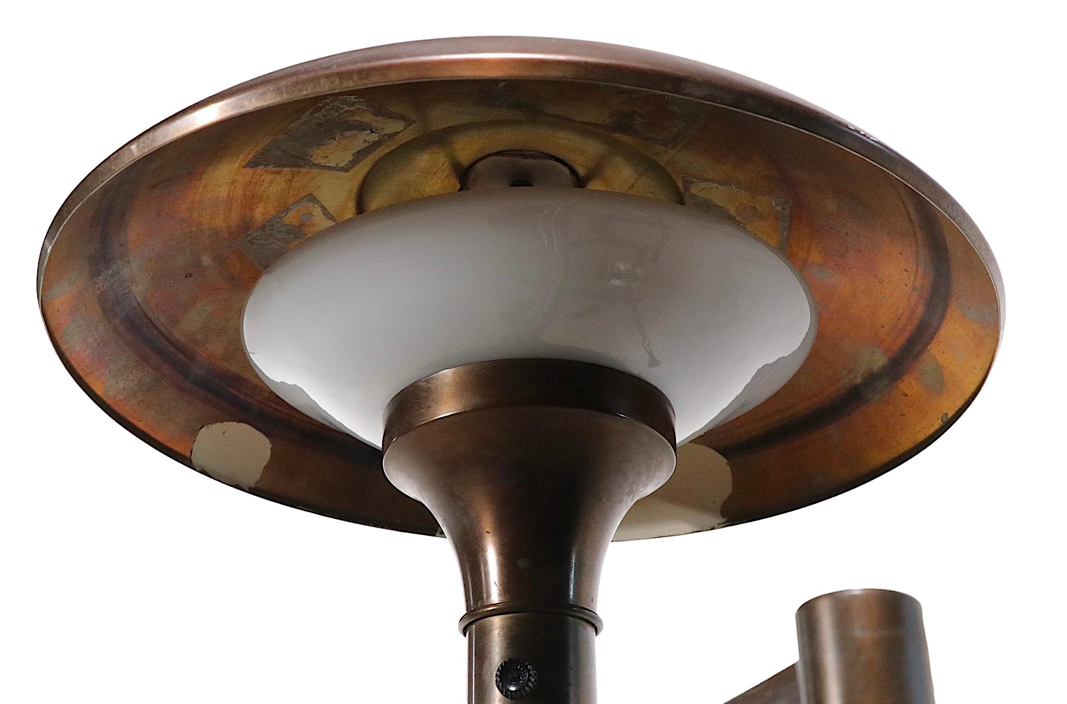 Verstellbare Stehlampe mit Vergrößerungsglas von The Faries Lamp Co., ca. 1920- 1940 im Angebot 2