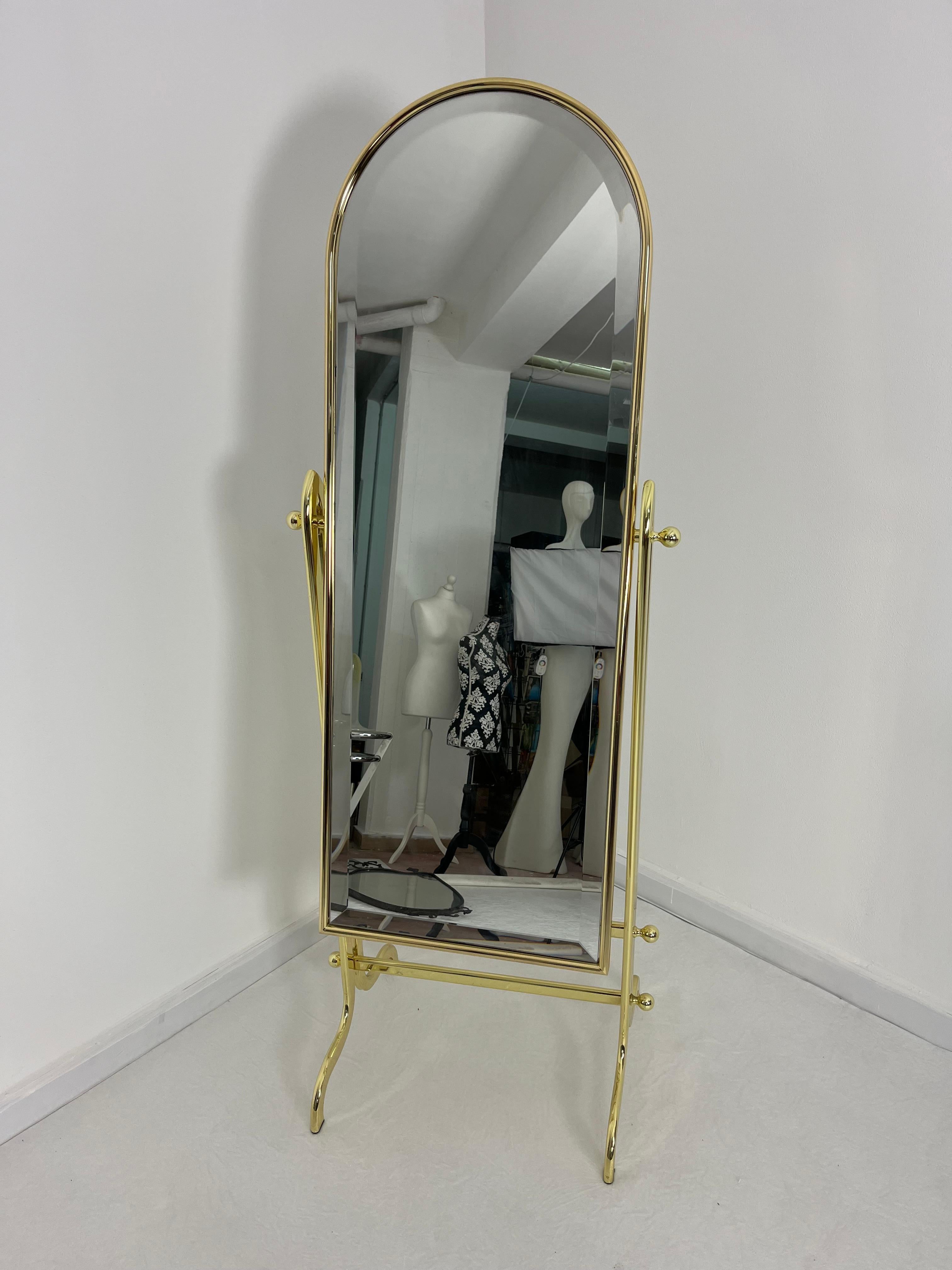 italien Miroir de sol réglable, fabriqué en Italie, années 1980 en vente