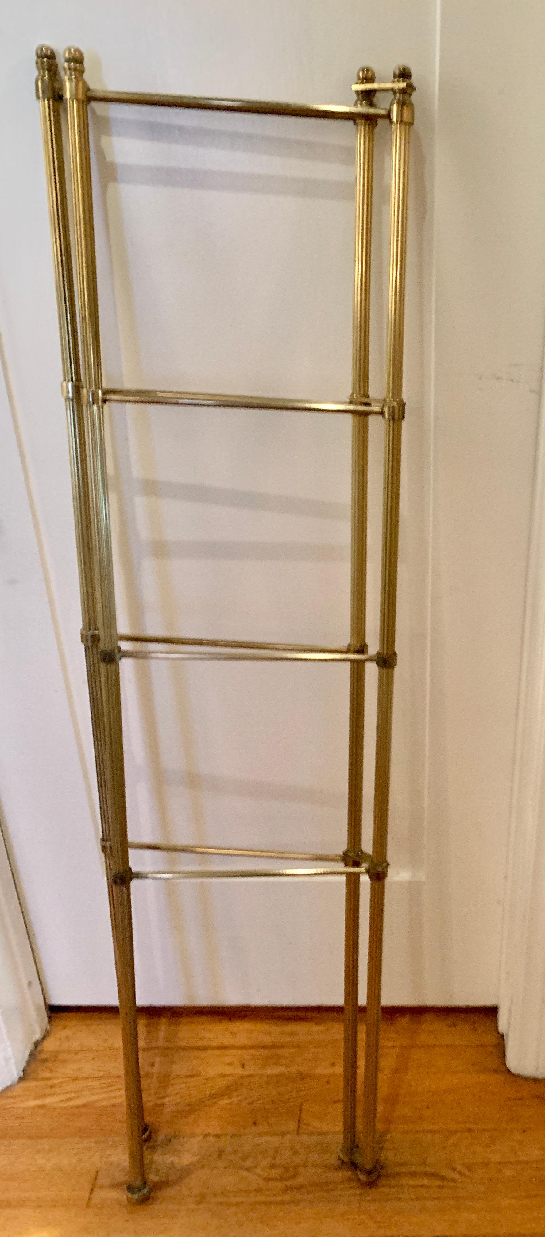Adjustable Folding Brass Towel Rack 3