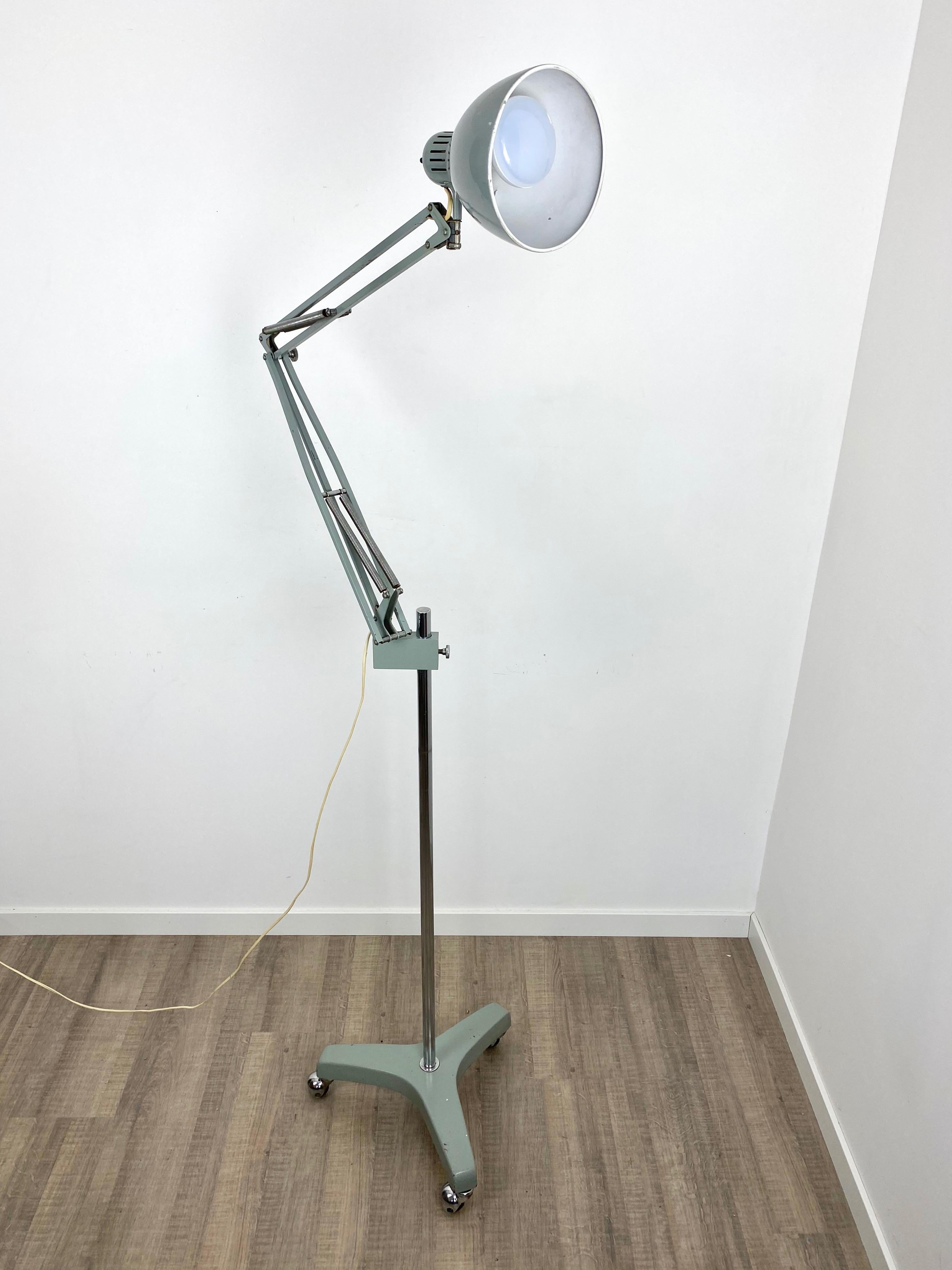 Aluminum Adjustable Grey Floor Lamp 